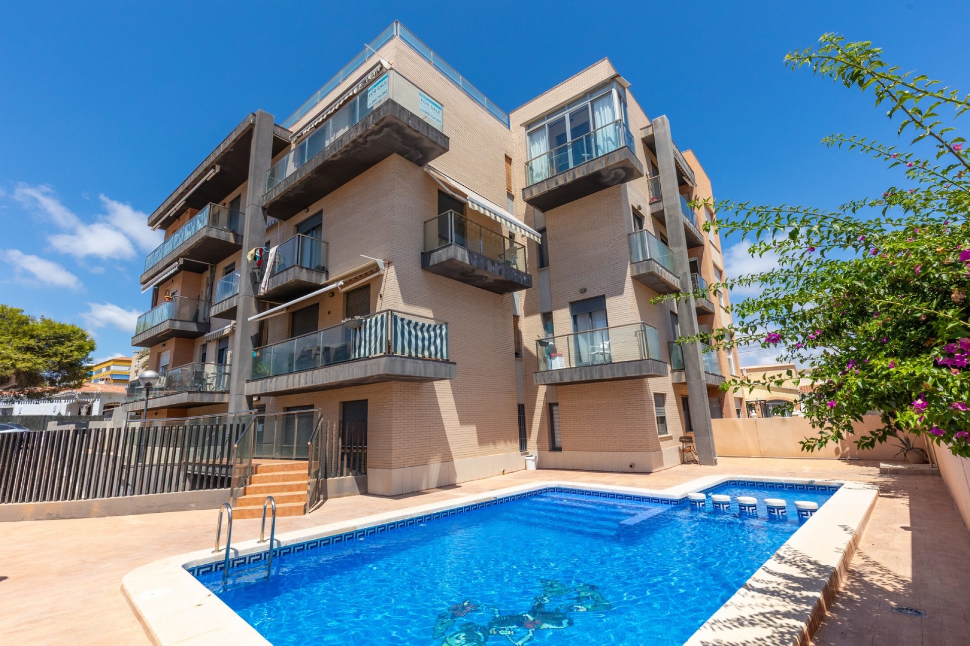 Venta - Apartamento / Piso -
Torrevieja - Rocio del mar
