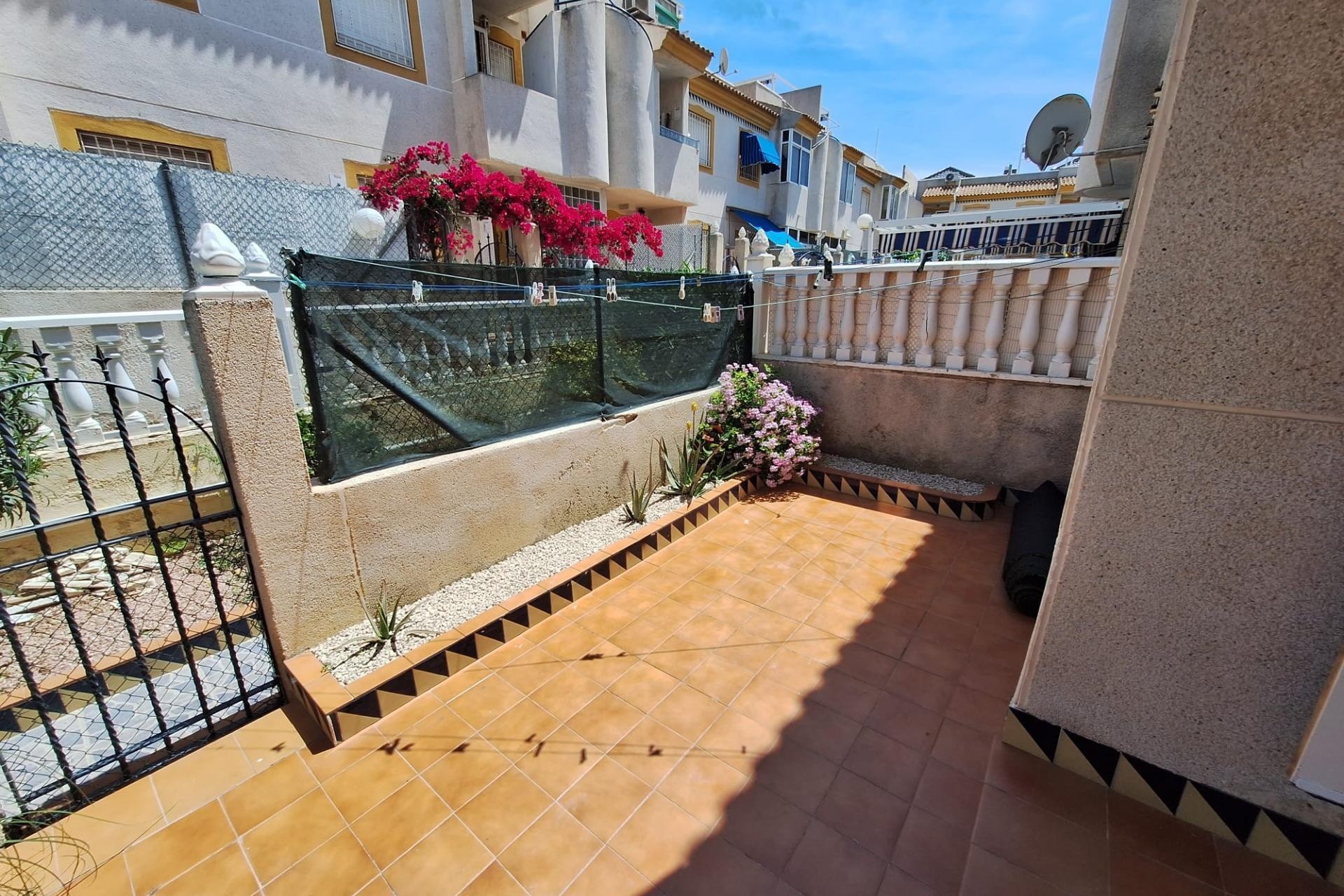 Venta - Apartamento / Piso -
Torrevieja - Sector 25