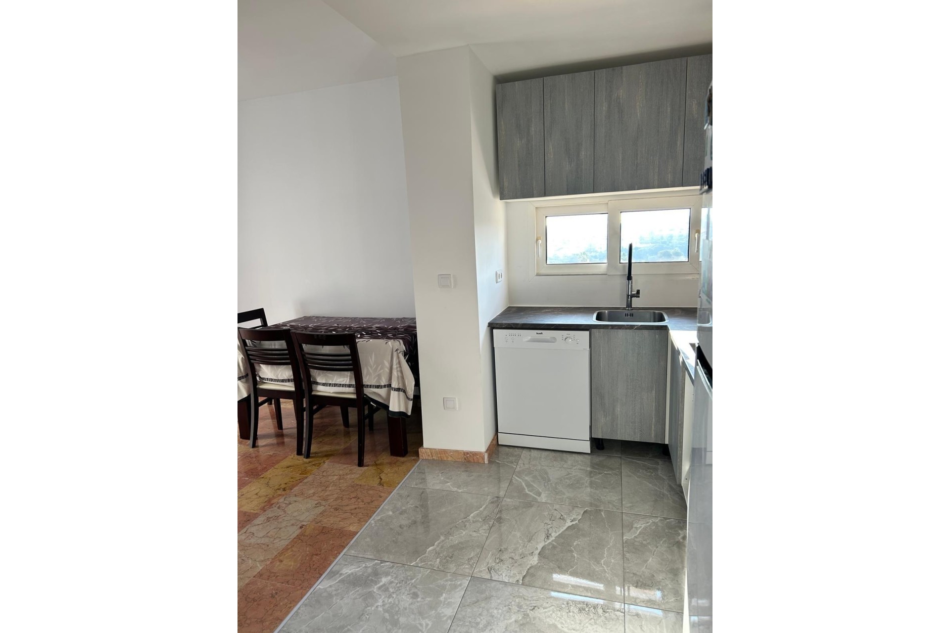 Venta - Apartamento / Piso -
Torrevieja - Torreblanca