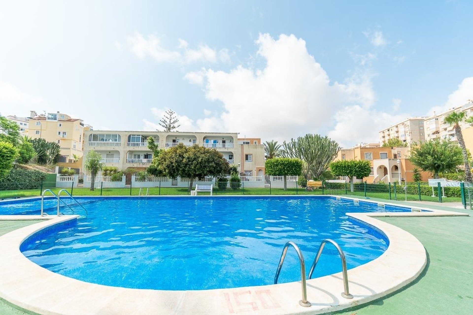 Venta - Apartamento / Piso -
Torrevieja - Torreblanca