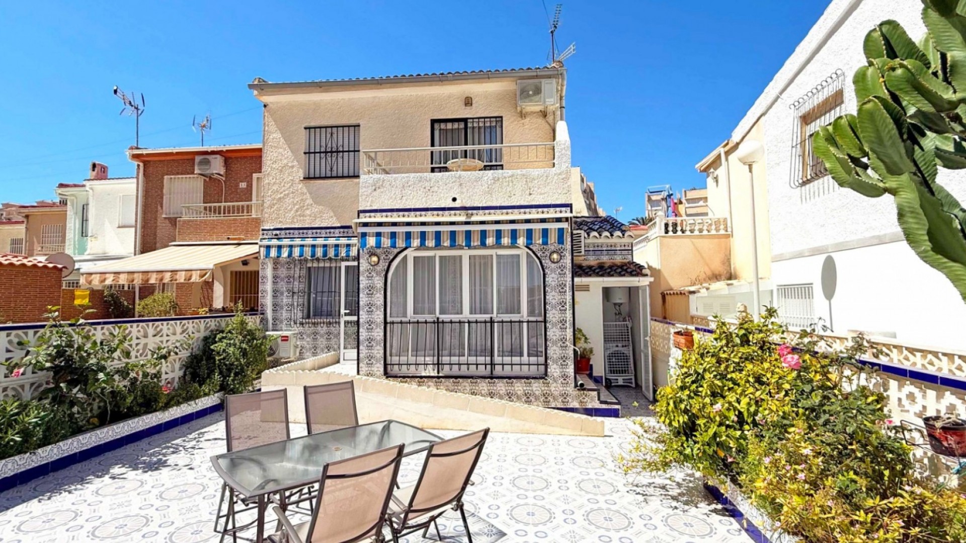 Venta - Apartamento piso -
Torrevieja - Torrelamata - La Mata