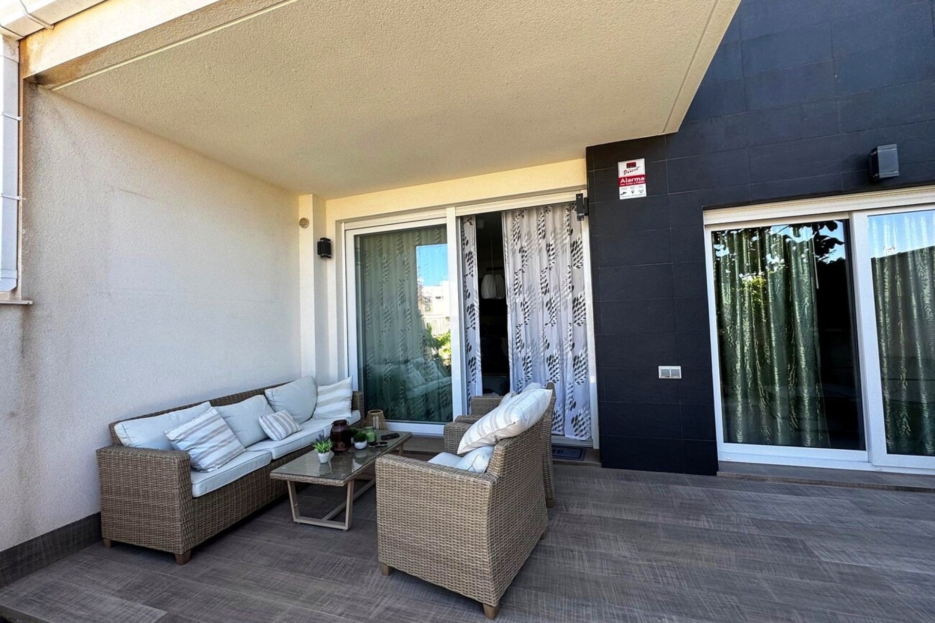 Venta - Apartamento / Piso -
Torrevieja - Torreta florida
