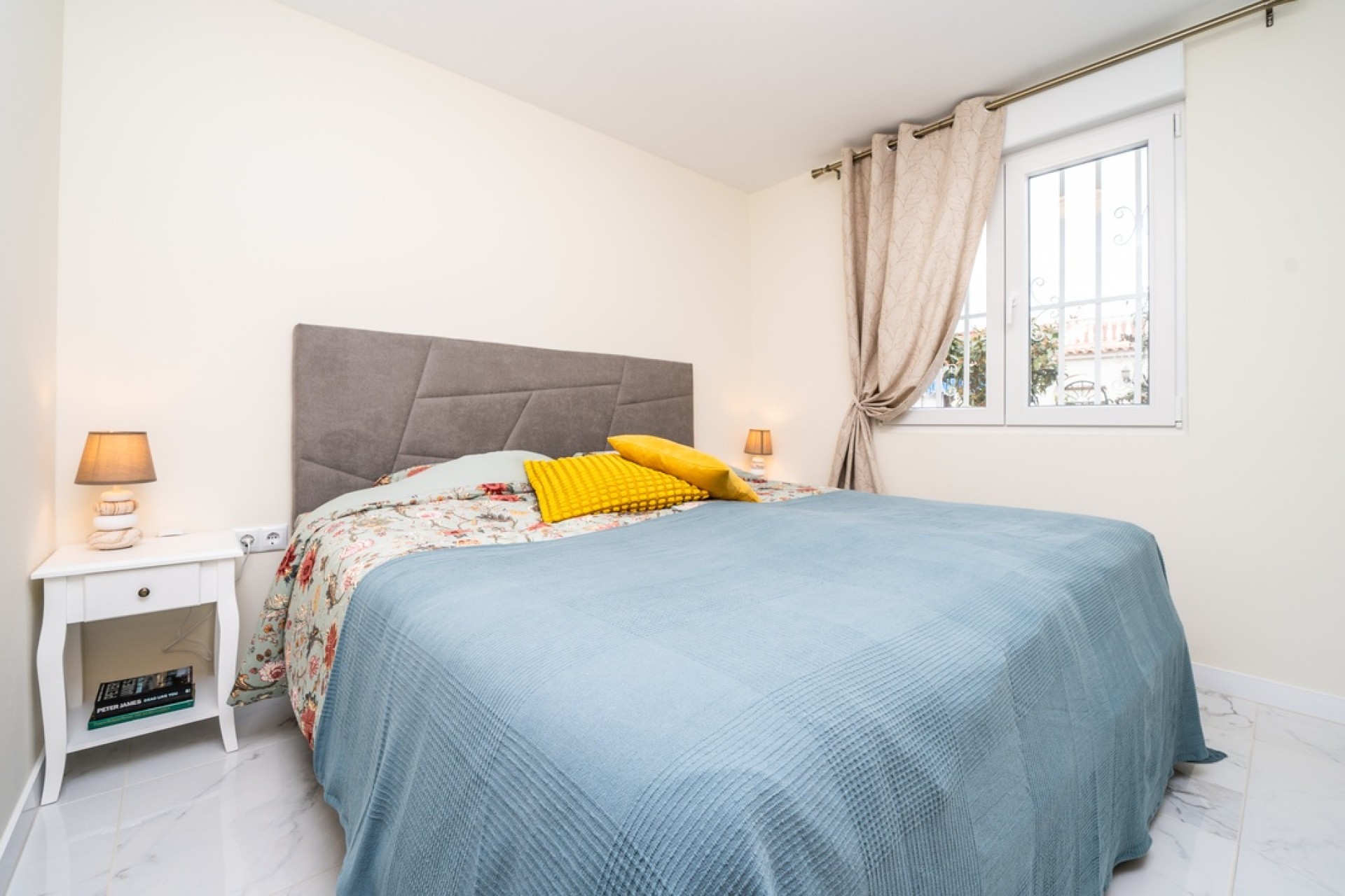 Venta - Apartamento / Piso -
Torrevieja - Torreta