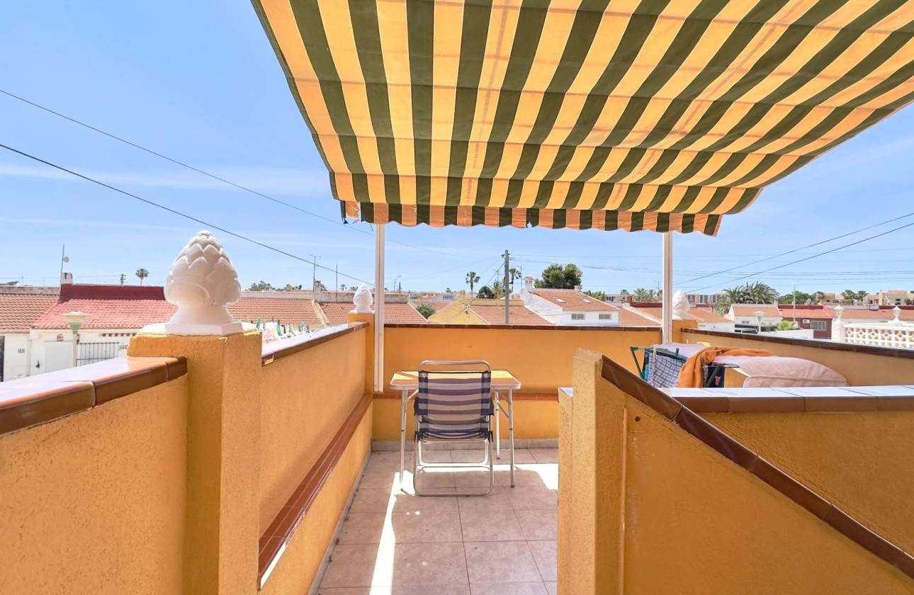 Venta - Apartamento / Piso -
Torrevieja - Torretas
