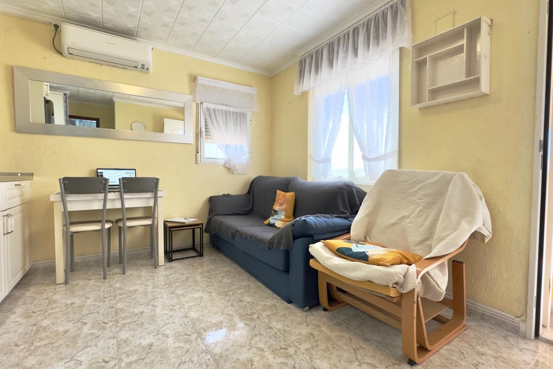 Venta - Apartamento / Piso -
Torrevieja - Torretas