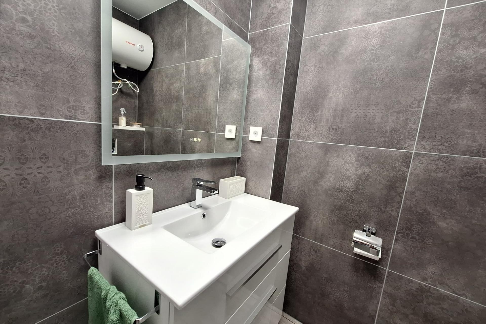 Venta - Apartamento / Piso -
Torrevieja - Torretas