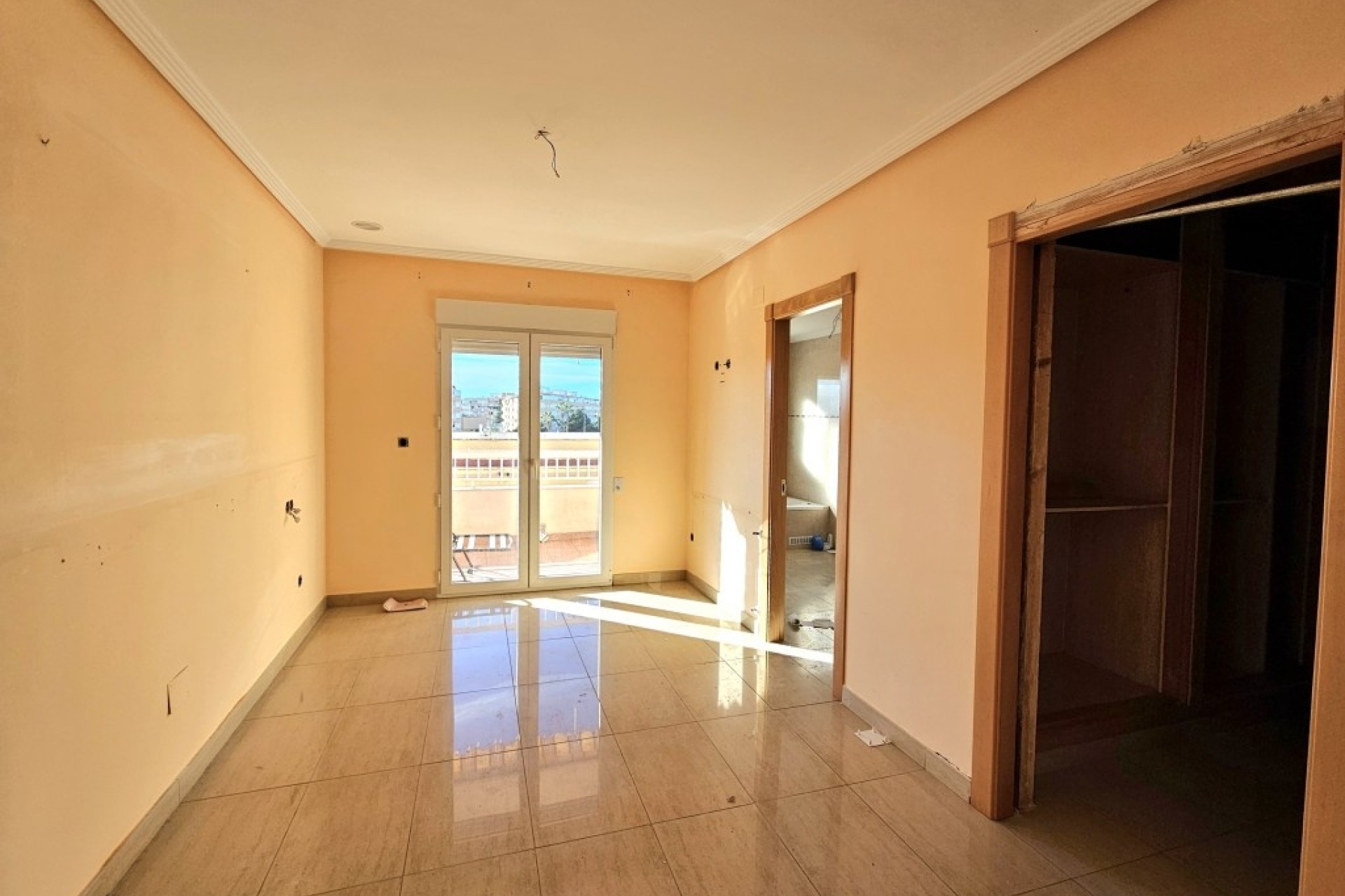 Venta - Apartamento / Piso -
Torrevieja - Torrevieja Centro