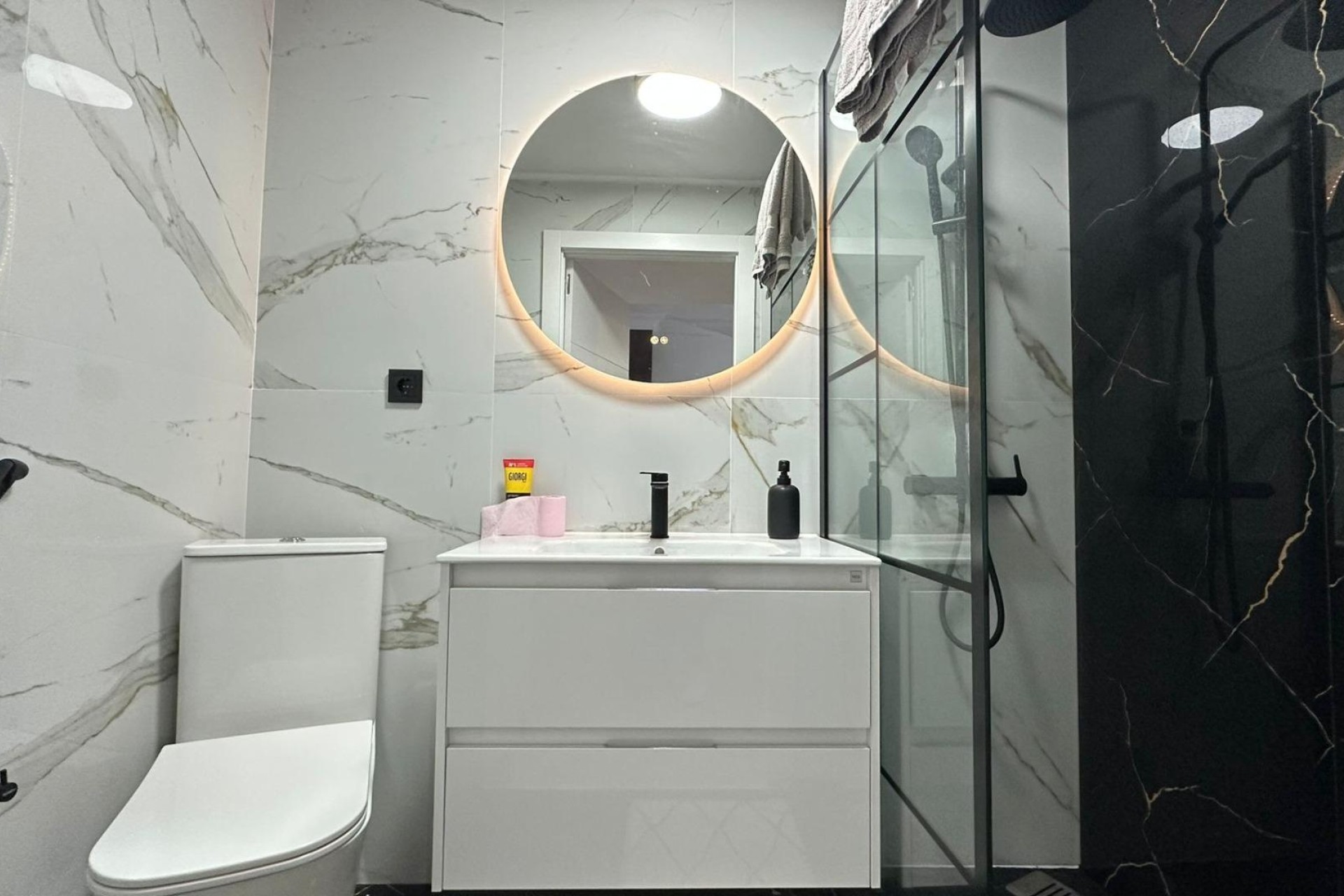 Venta - Apartamento / Piso -
Torrevieja - torrevieja