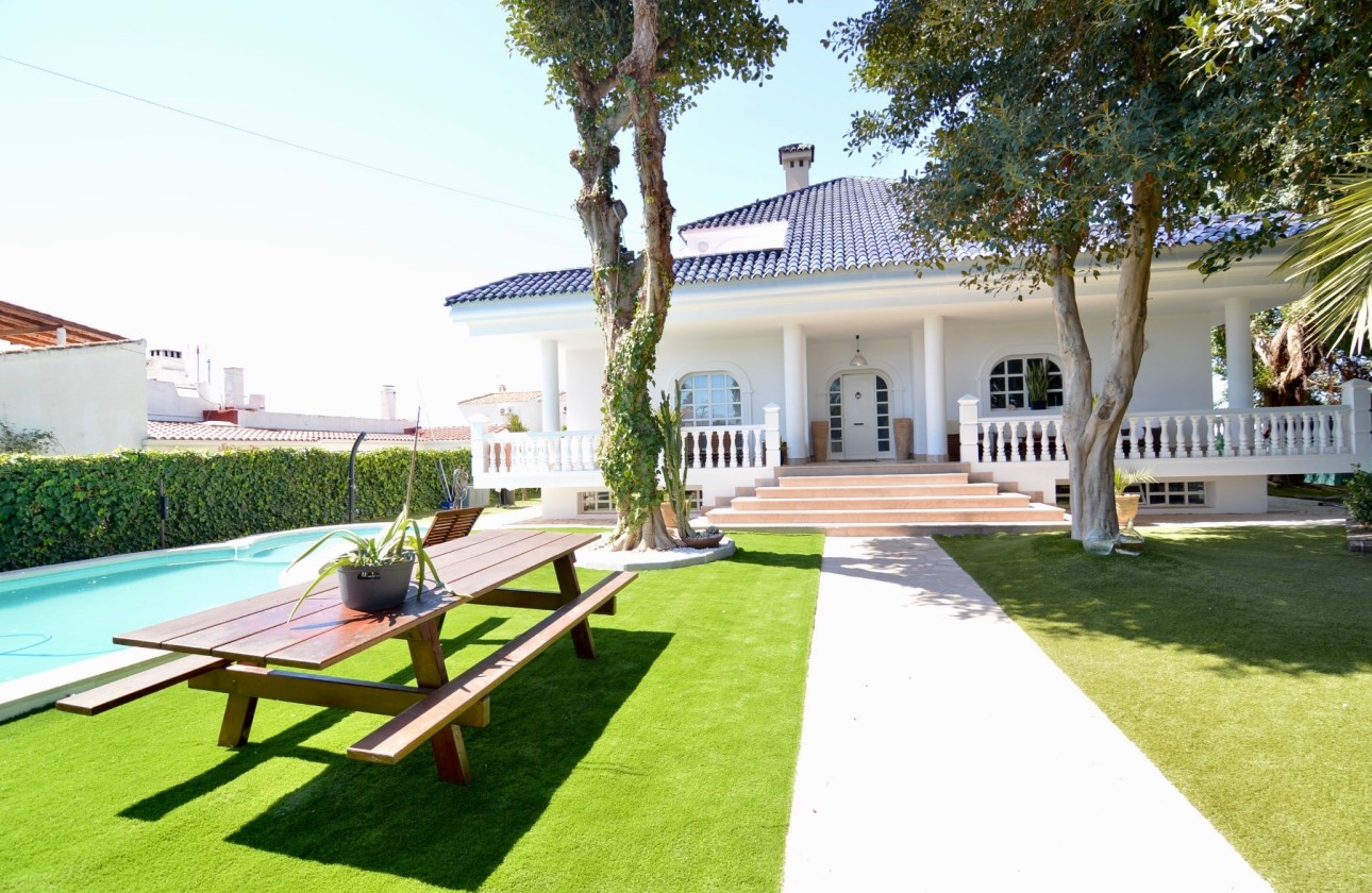Venta - Apartamento / Piso -
Torrevieja - torrevieja