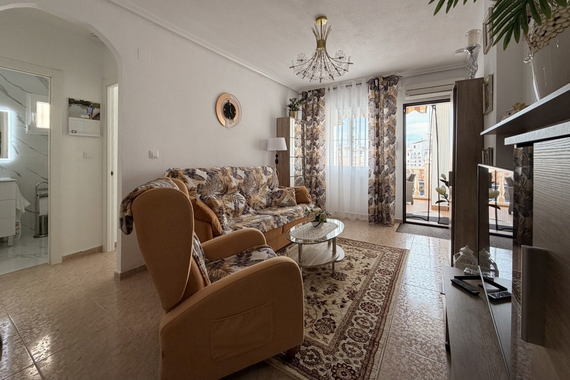 Venta - Apartamento / Piso -
Torrevieja - Urb. Calas Blancas III