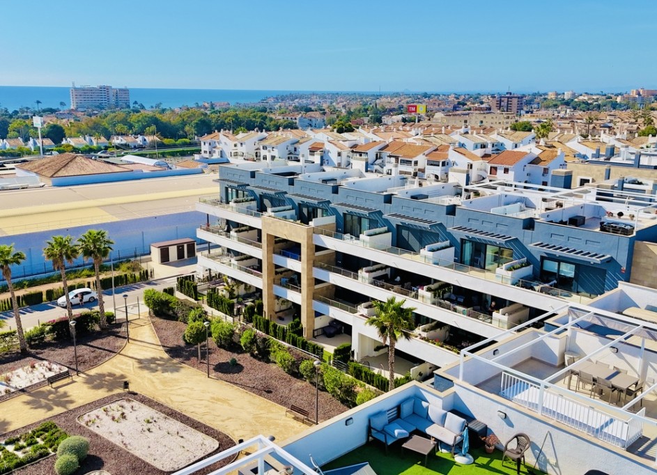 Venta - Apartamento piso -
Torrevieja