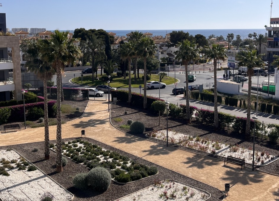 Venta - Apartamento piso -
Torrevieja