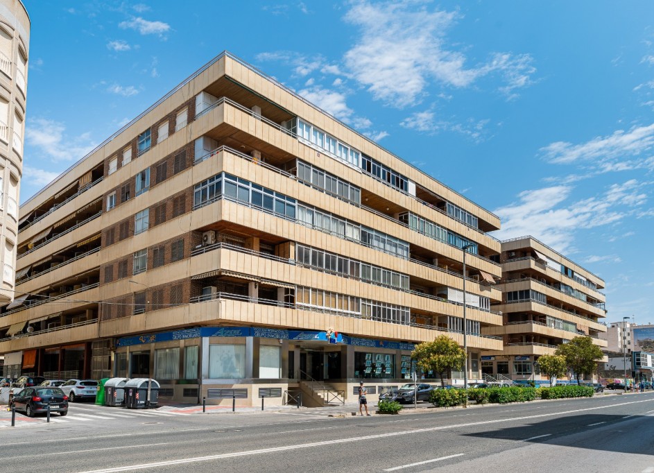 Venta - Apartamento piso -
Torrevieja