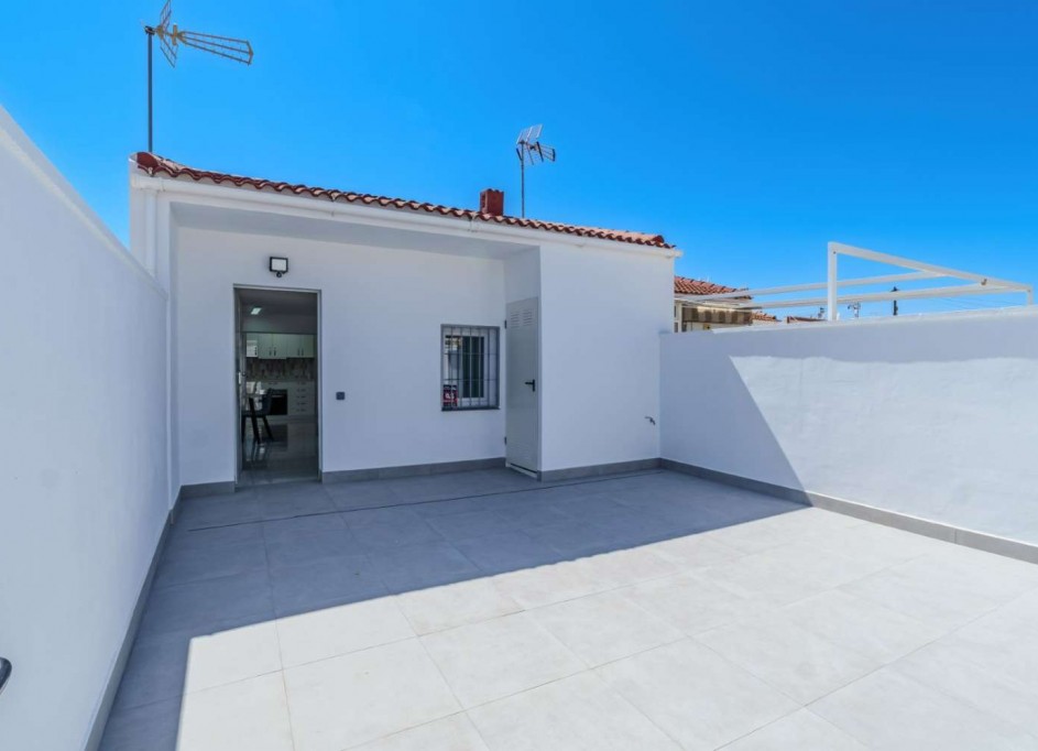 Venta - Apartamento piso -
Torrevieja