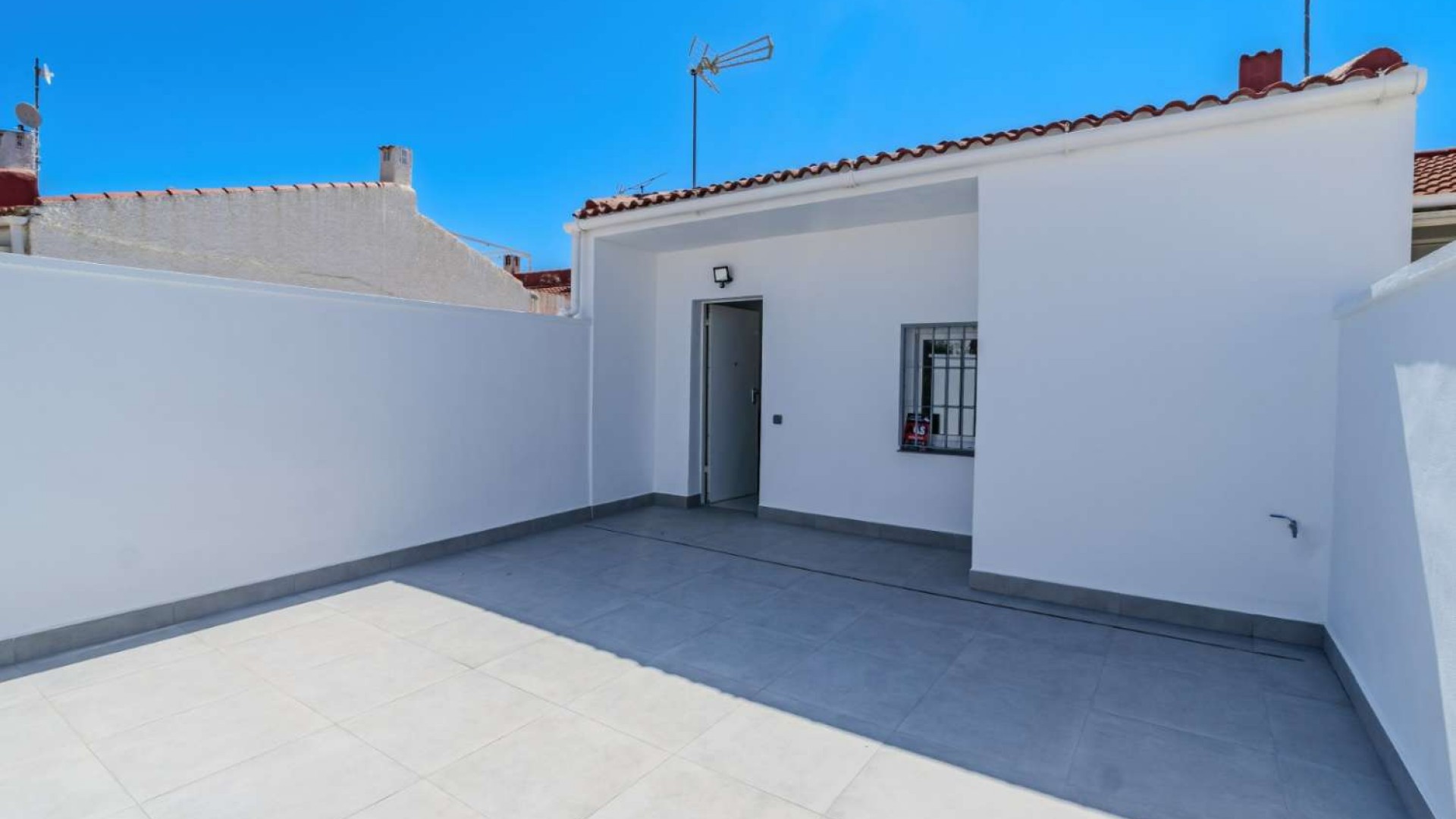 Venta - Apartamento piso -
Torrevieja