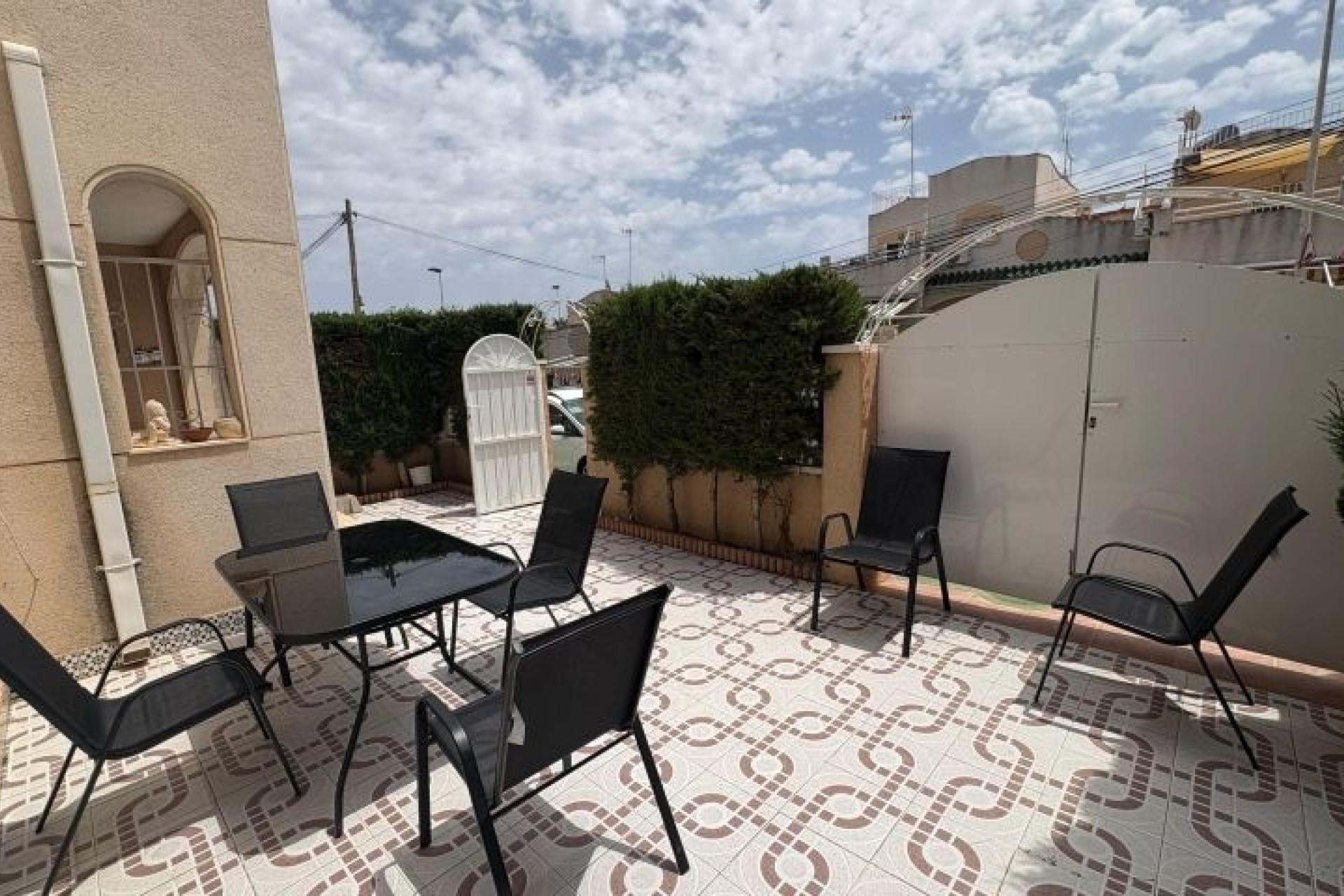 Venta - Apartamento / Piso -
Torrevieja