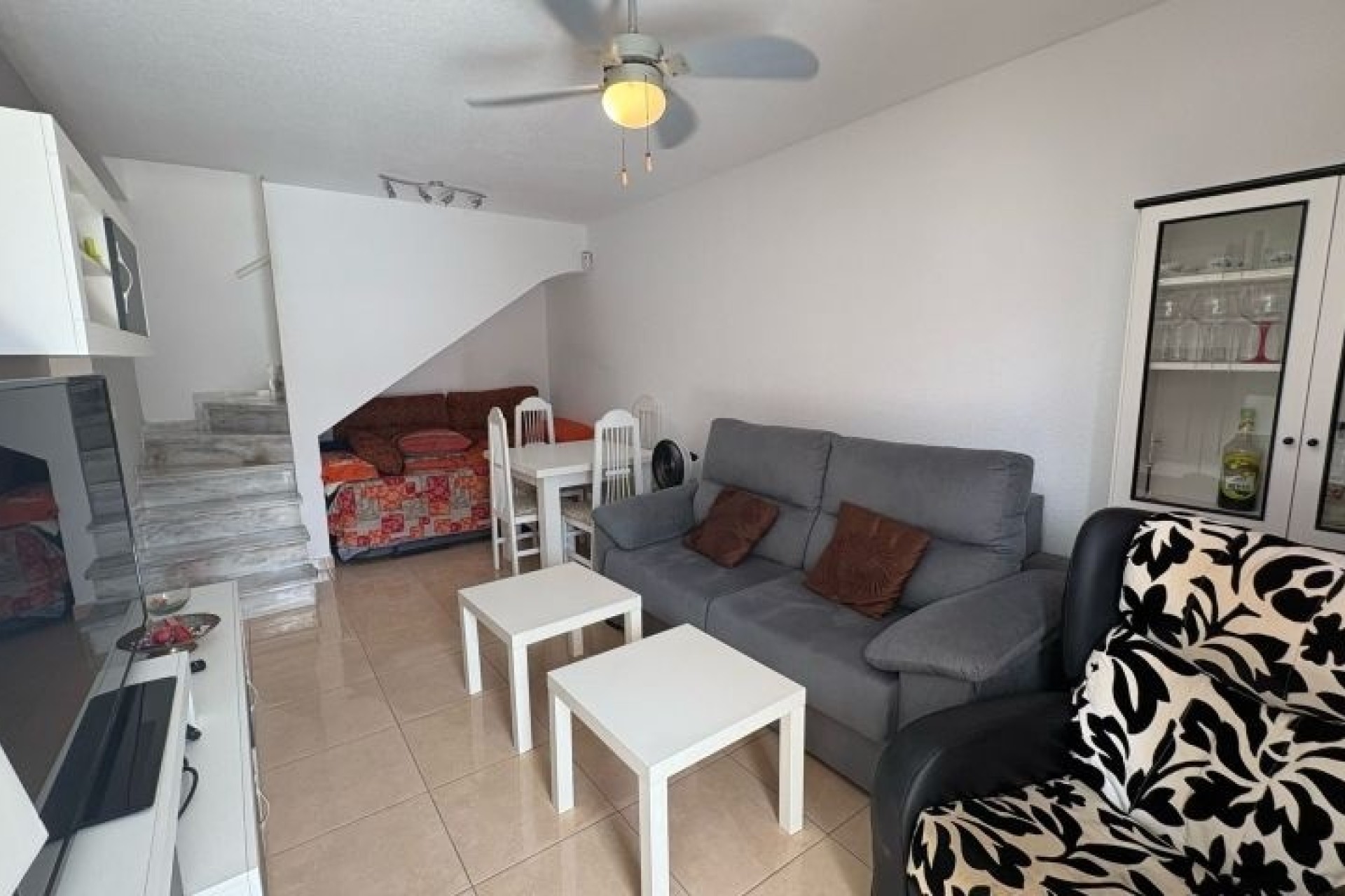 Venta - Apartamento / Piso -
Torrevieja