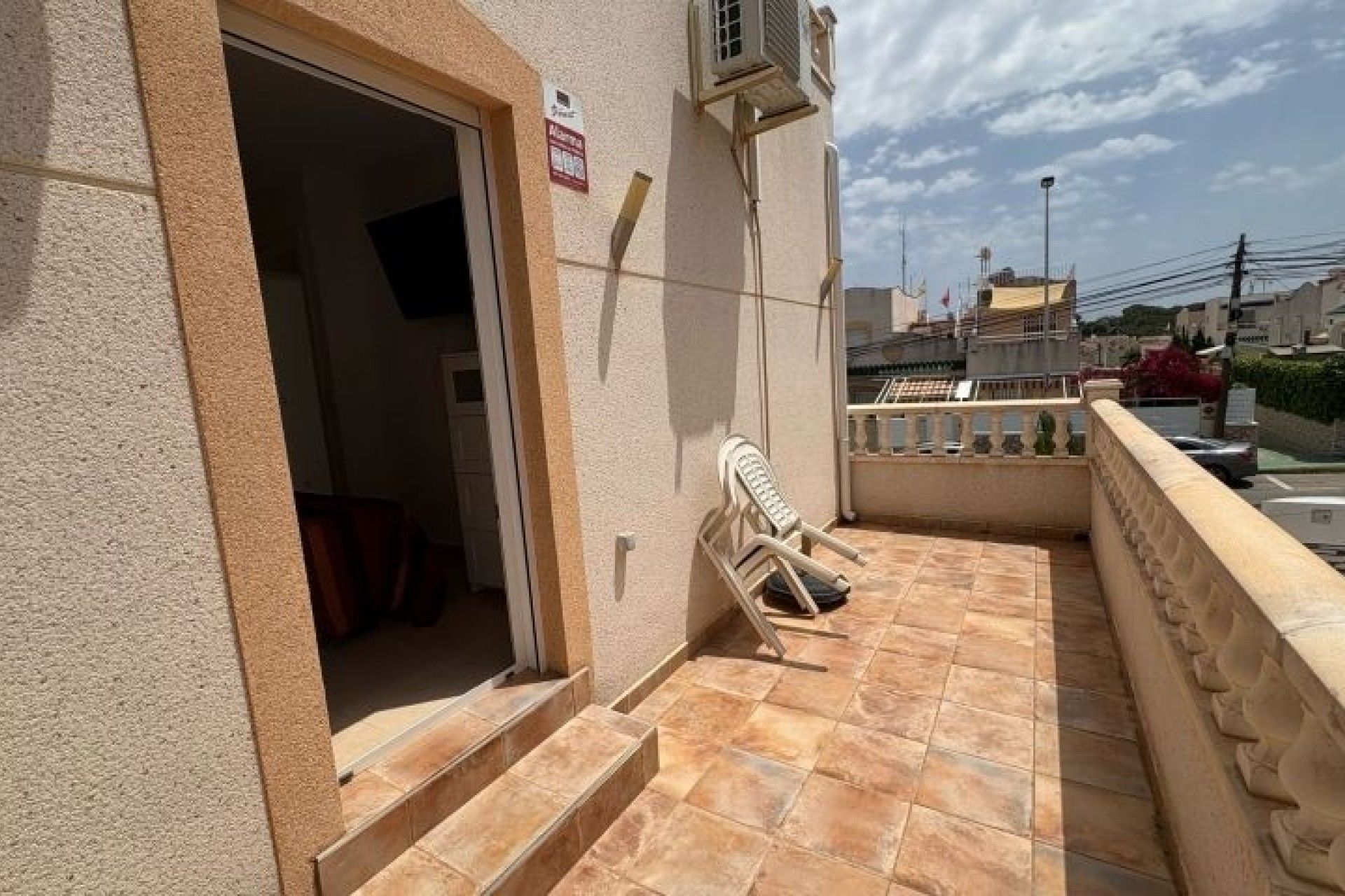Venta - Apartamento / Piso -
Torrevieja