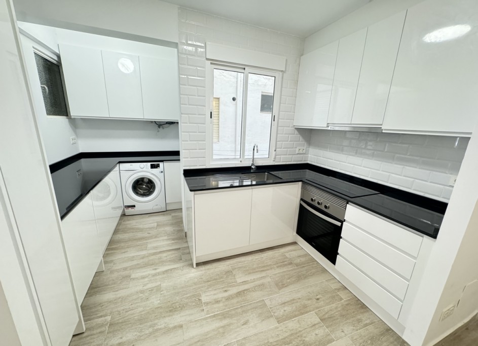 Venta - Apartamento piso -
Torrevieja