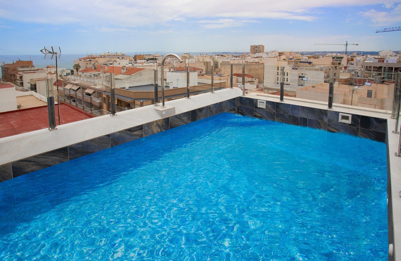 Venta - Apartamento / Piso -
Torrevieja