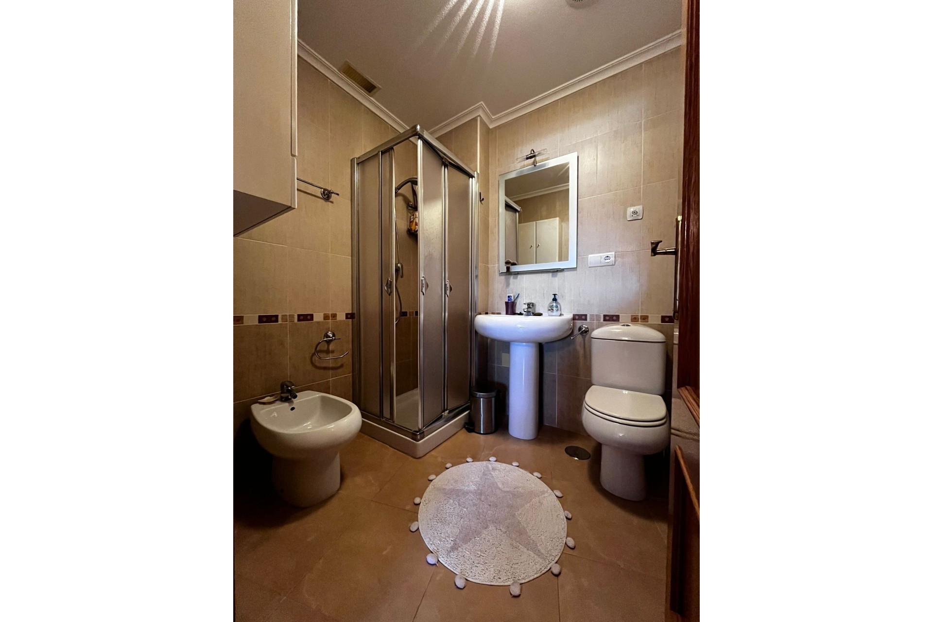 Venta - Apartamento / Piso -
Torrevieja