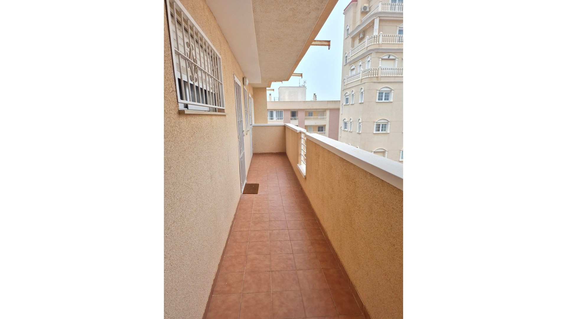 Venta - Apartamento piso -
Torrevieja