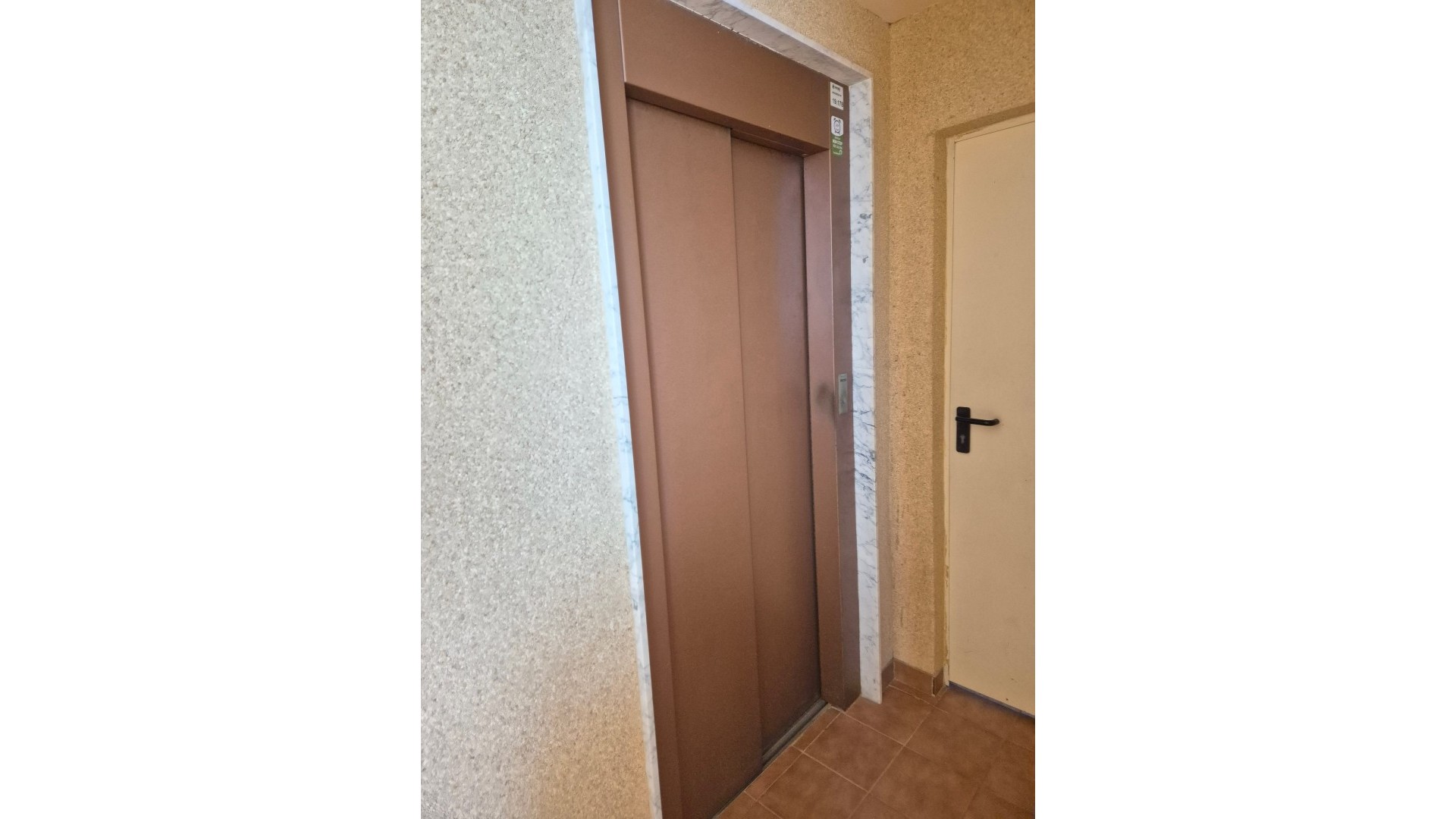 Venta - Apartamento piso -
Torrevieja