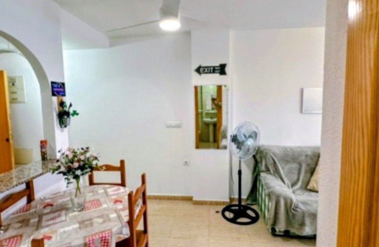 Venta - Apartamento piso -
Torrevieja