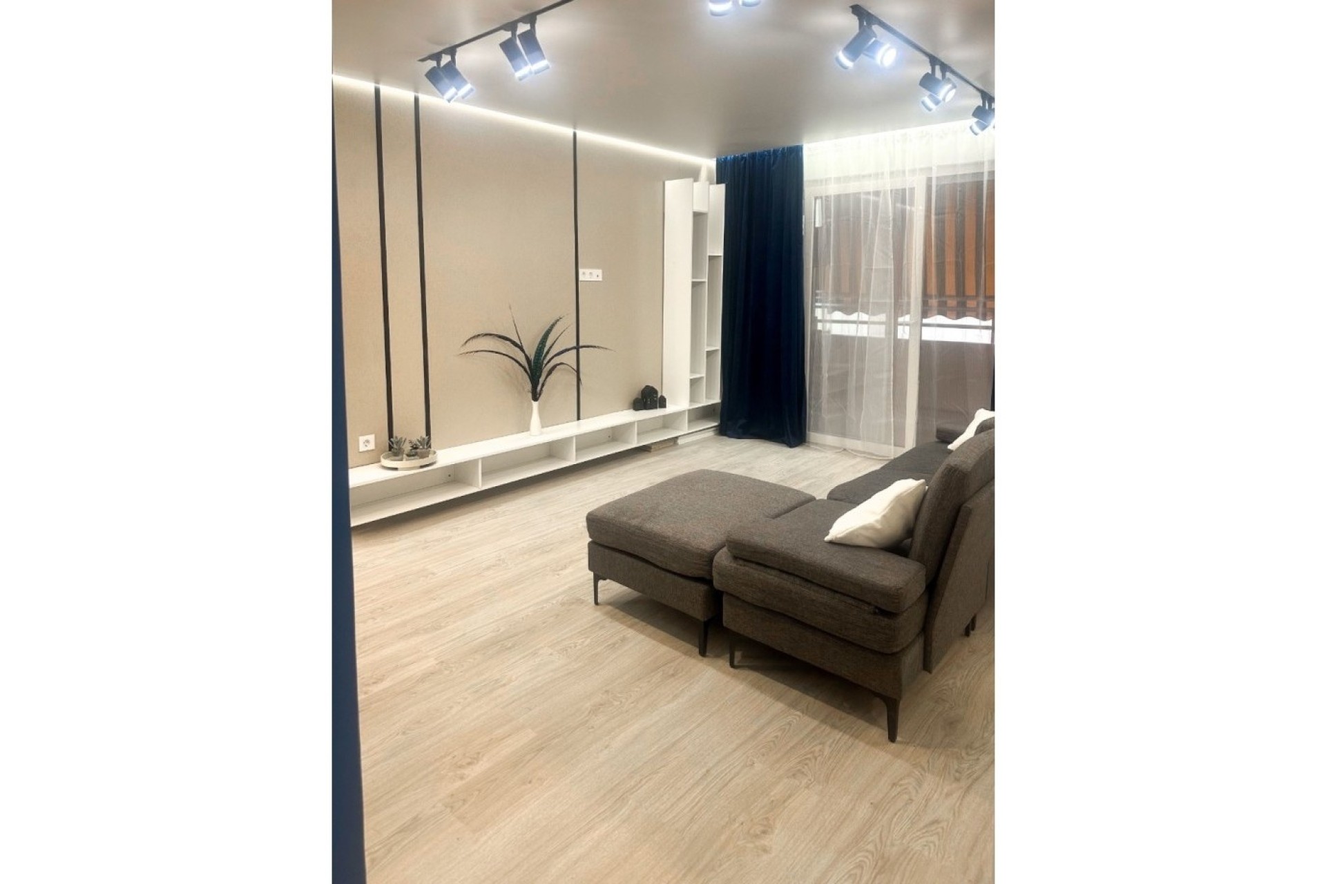 Venta - Apartamento / Piso -
Torrevieja