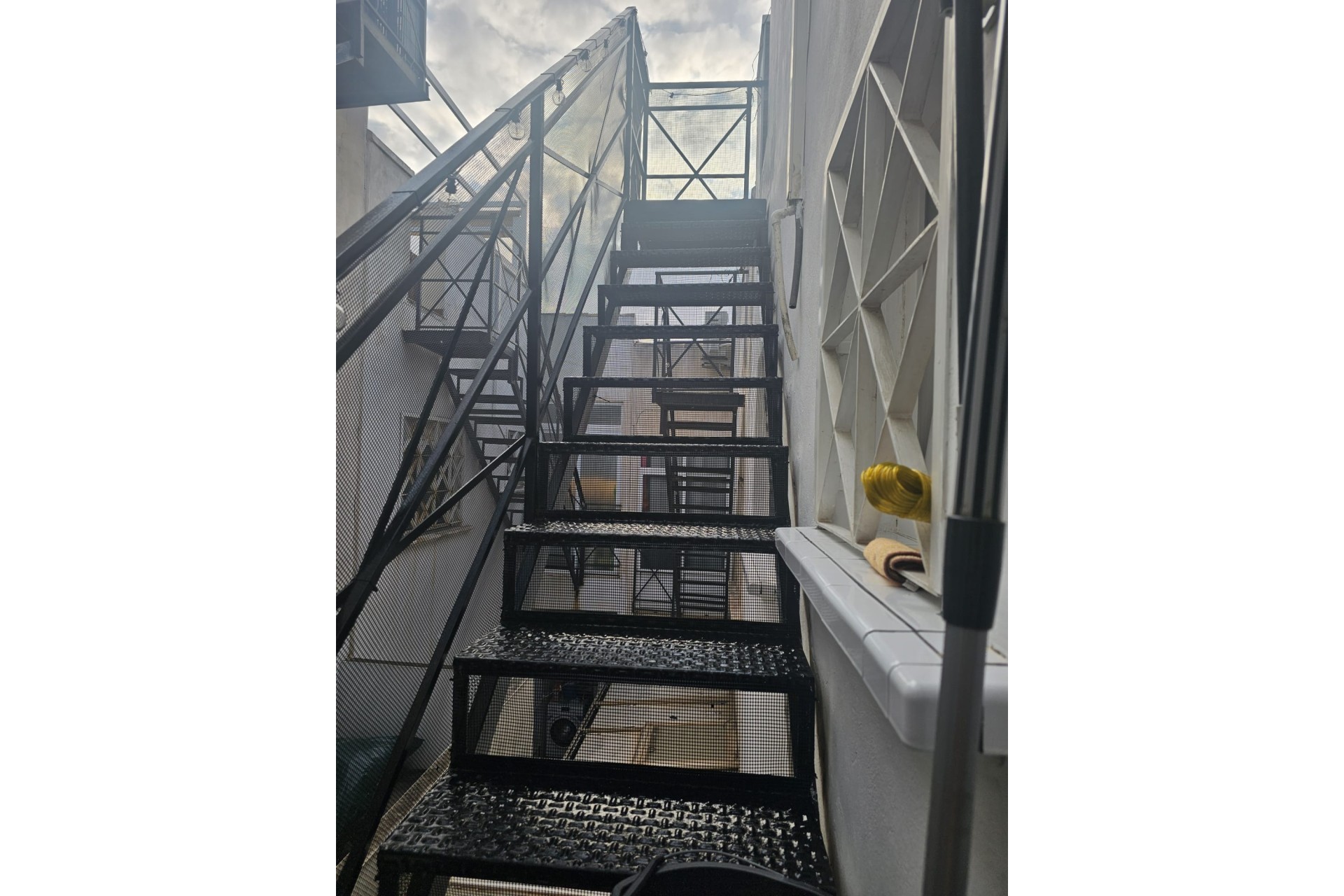 Venta - Apartamento / Piso -
Torrevieja