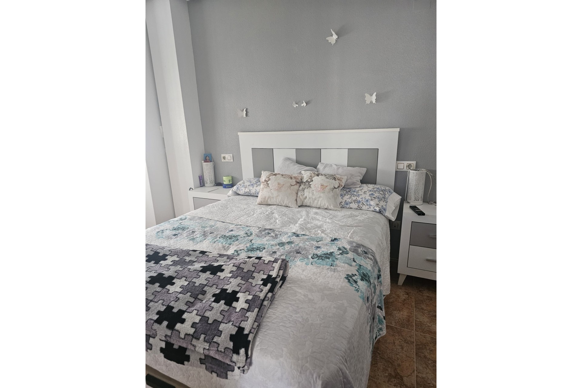 Venta - Apartamento / Piso -
Torrevieja