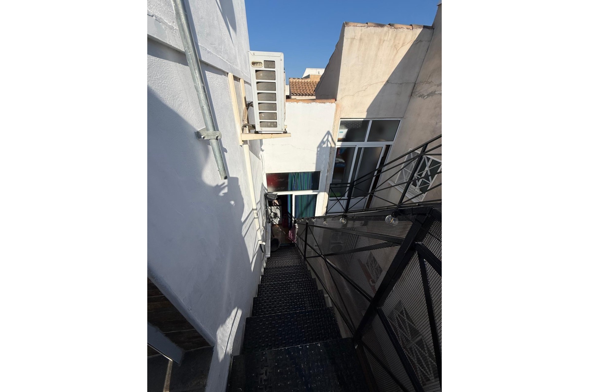 Venta - Apartamento / Piso -
Torrevieja