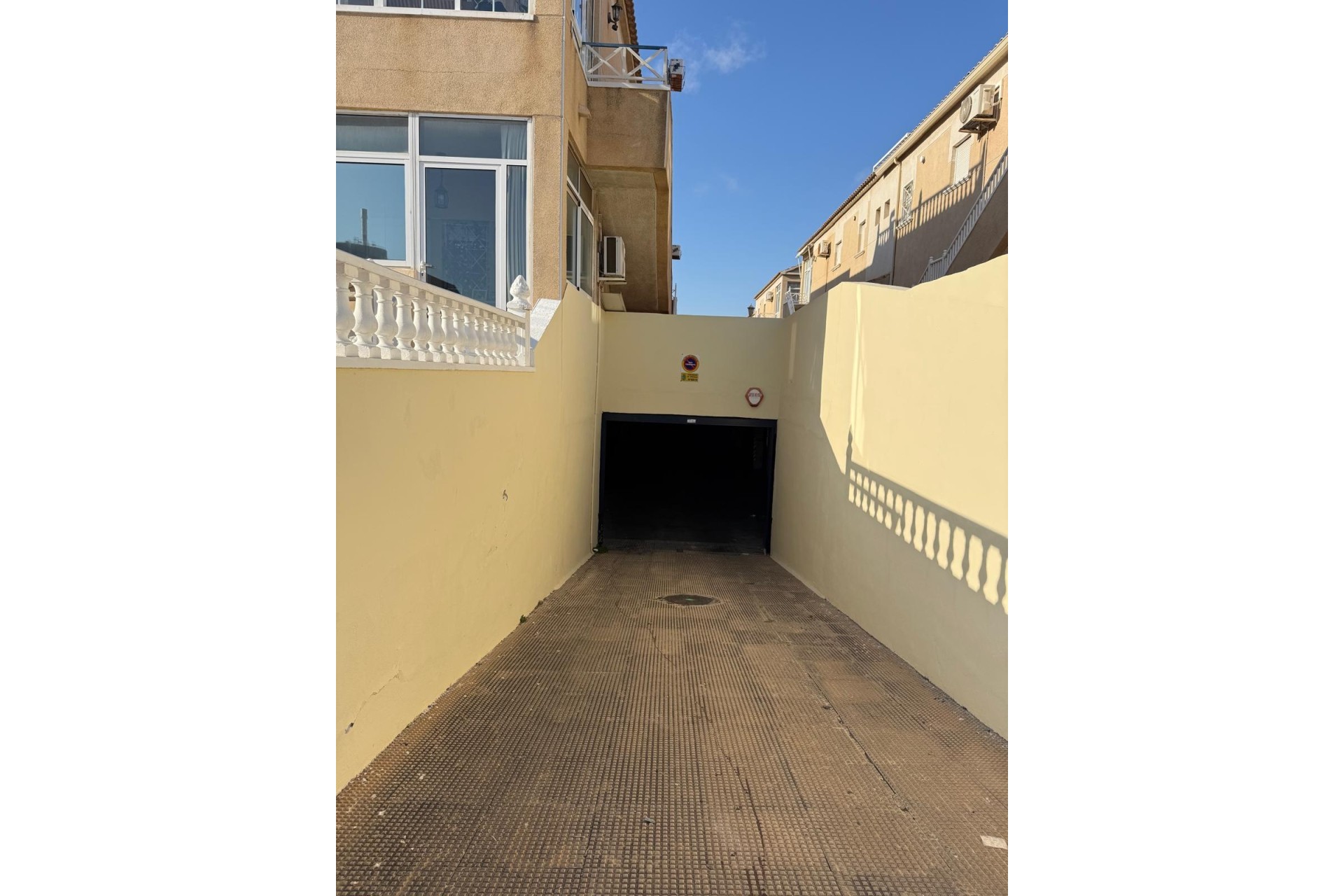 Venta - Apartamento / Piso -
Torrevieja
