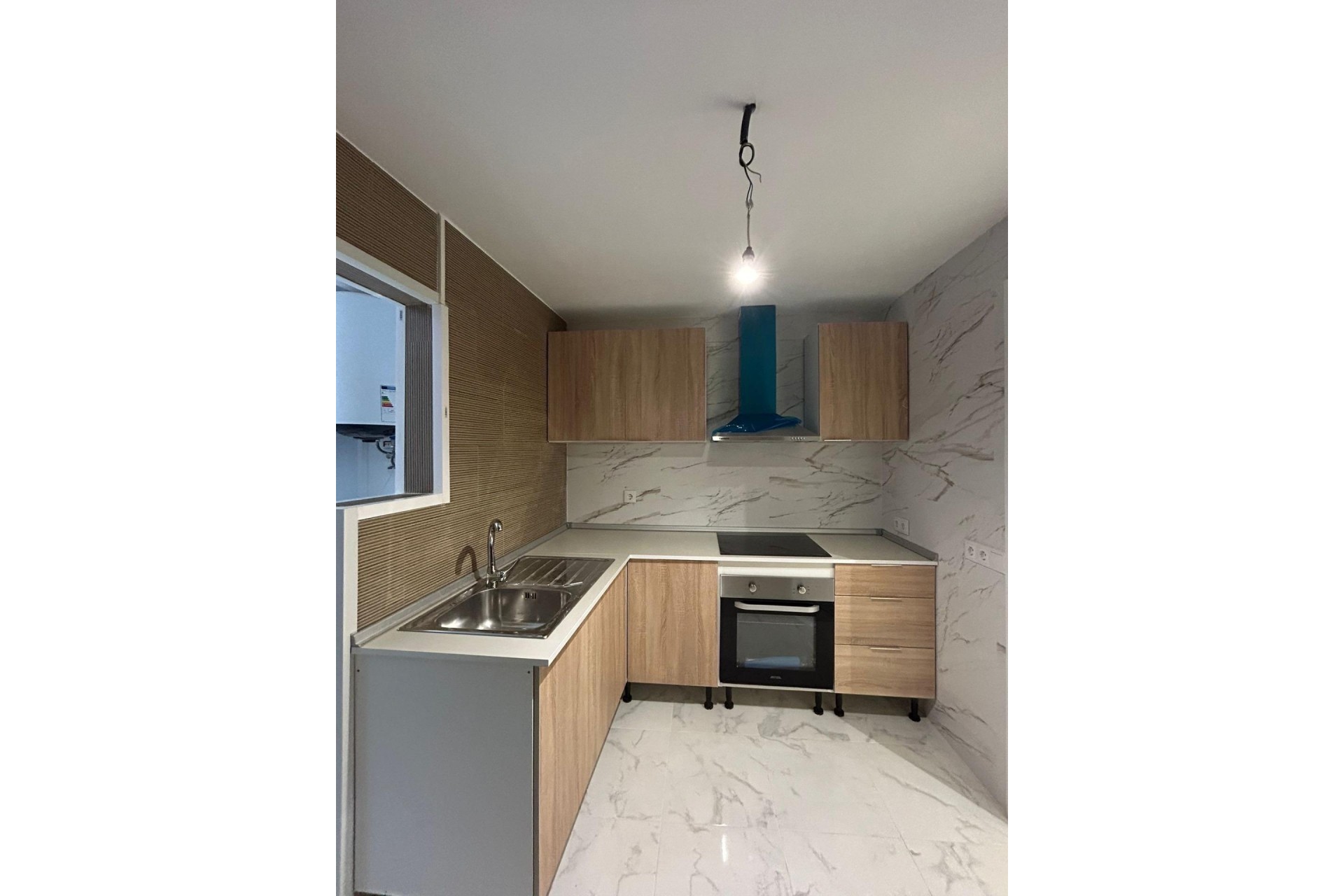 Venta - Apartamento / Piso -
Torrevieja