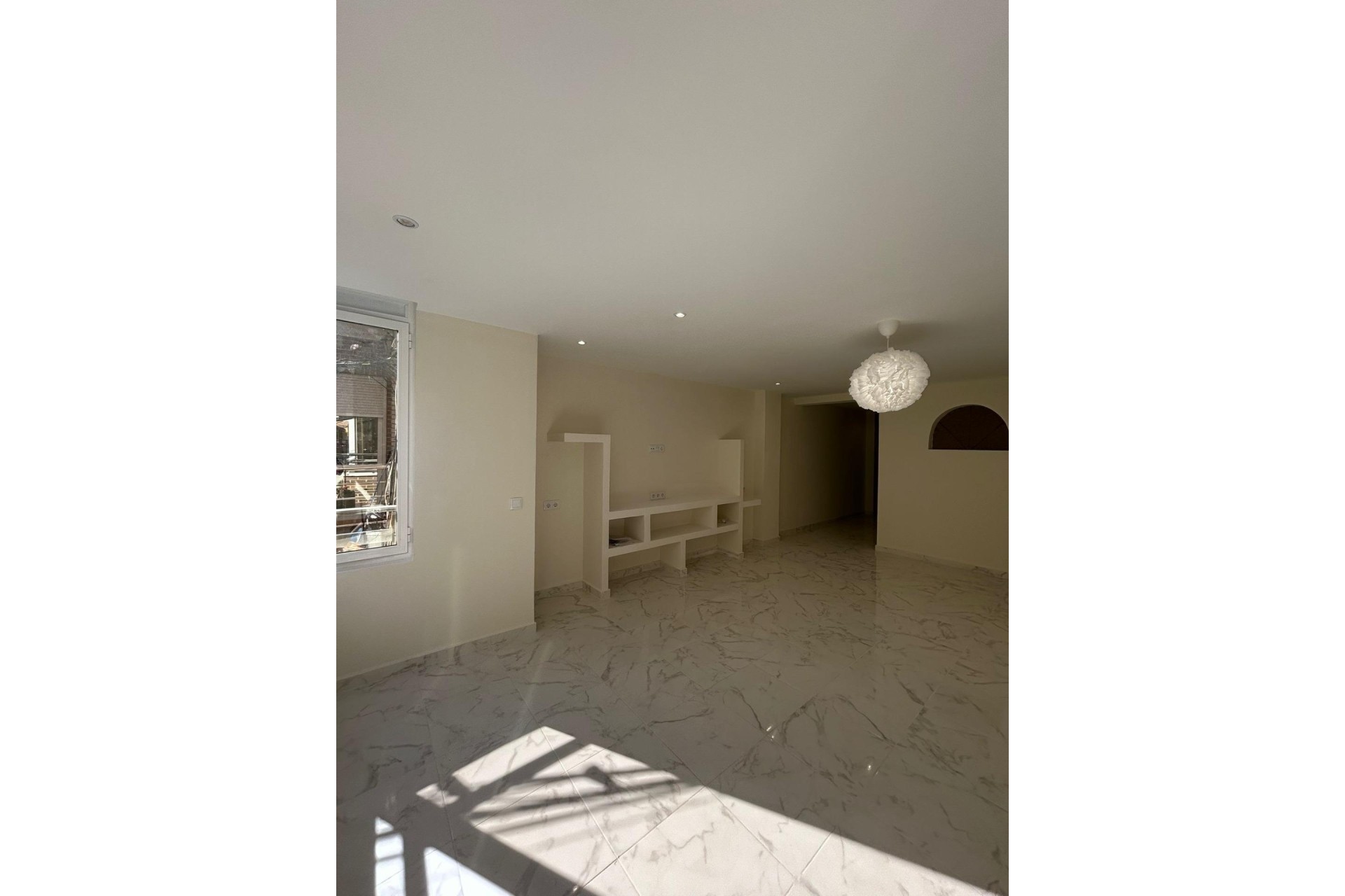 Venta - Apartamento / Piso -
Torrevieja