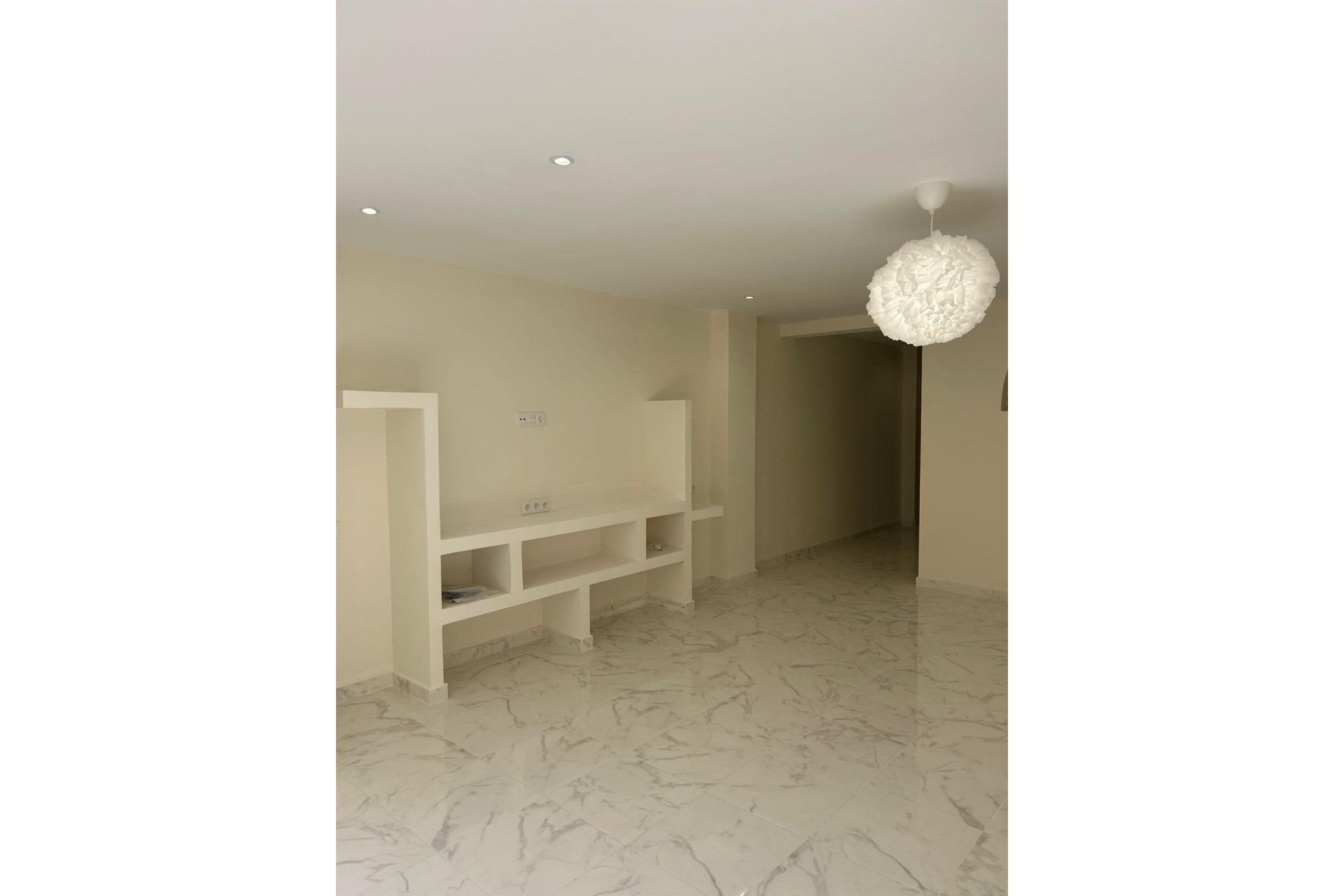 Venta - Apartamento / Piso -
Torrevieja
