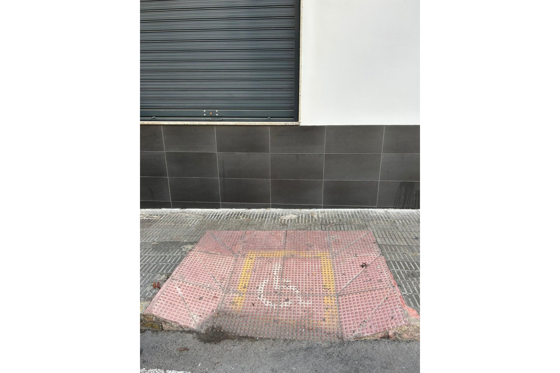 Venta - Apartamento / Piso -
Torrevieja