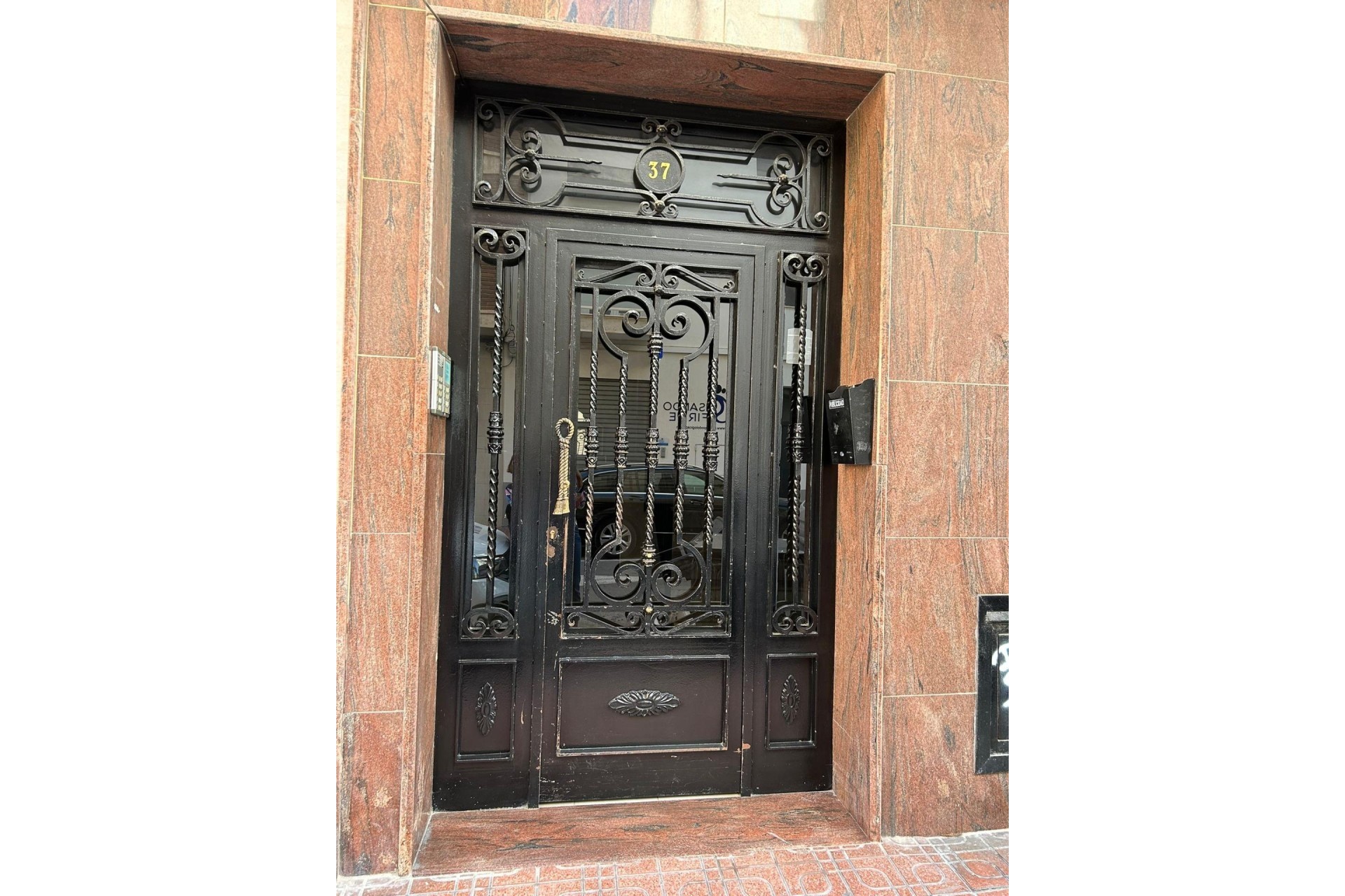 Venta - Apartamento / Piso -
Torrevieja