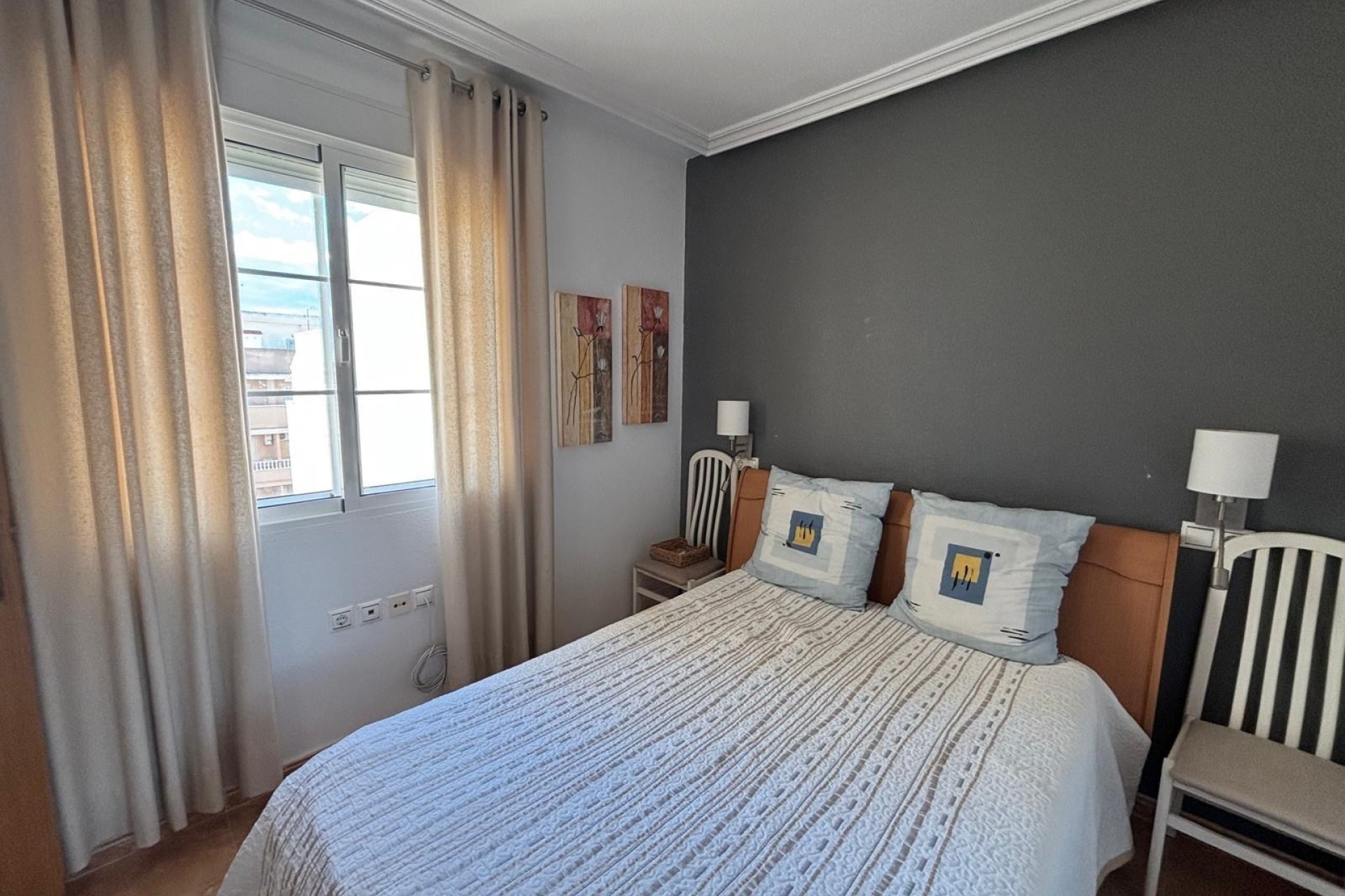 Venta - Apartamento / Piso -
Torrevieja