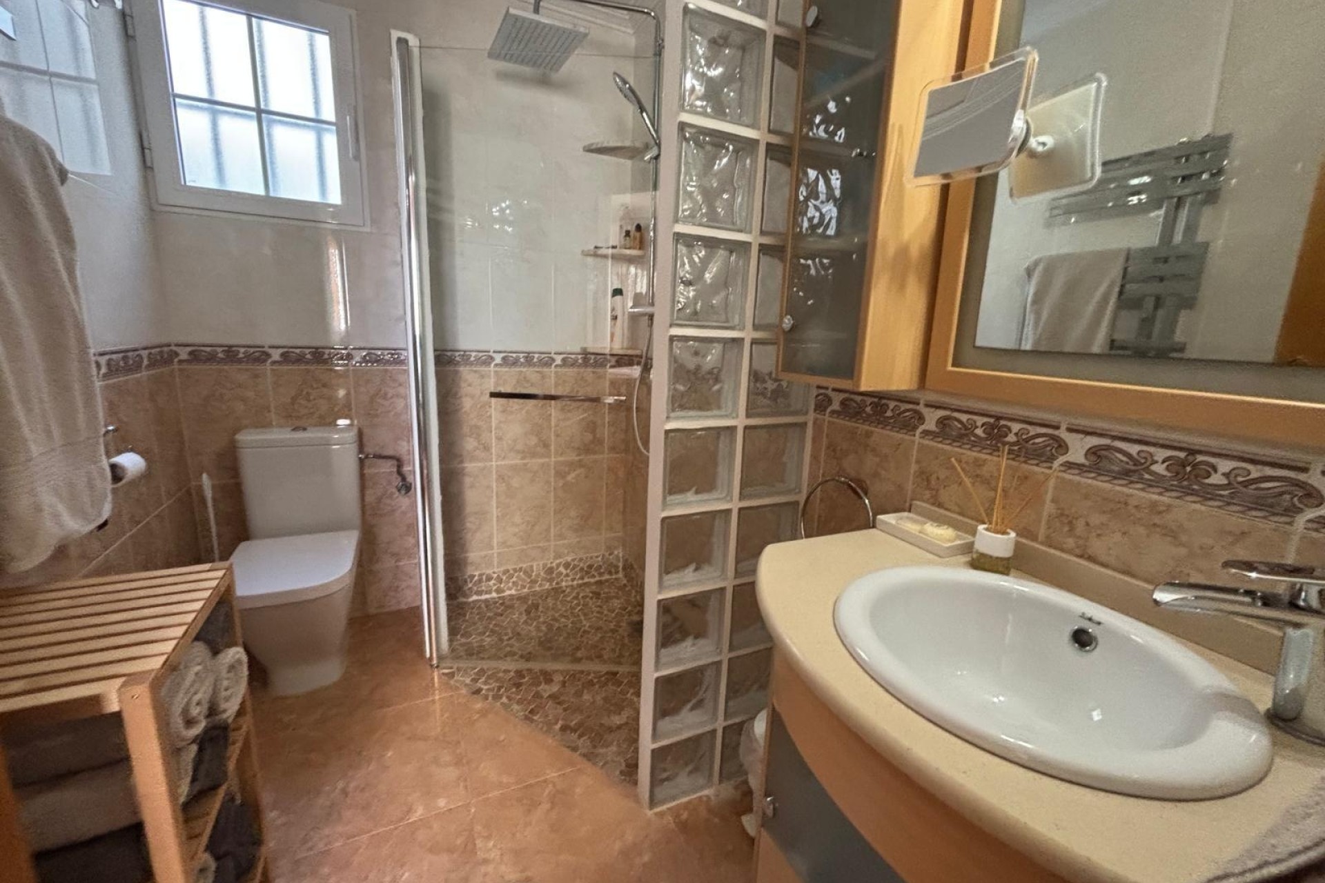Venta - Apartamento / Piso -
Torrevieja