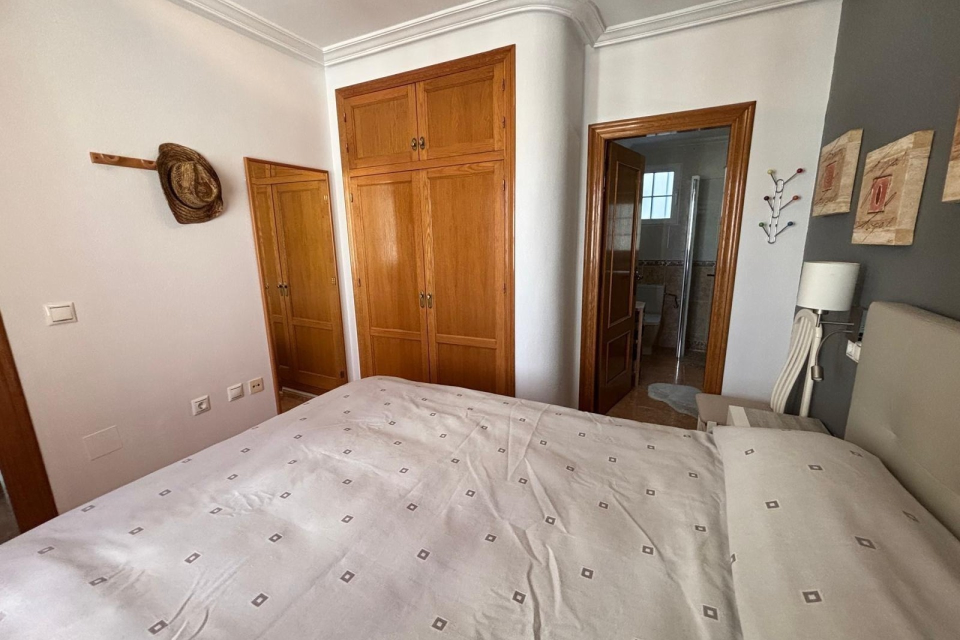 Venta - Apartamento / Piso -
Torrevieja