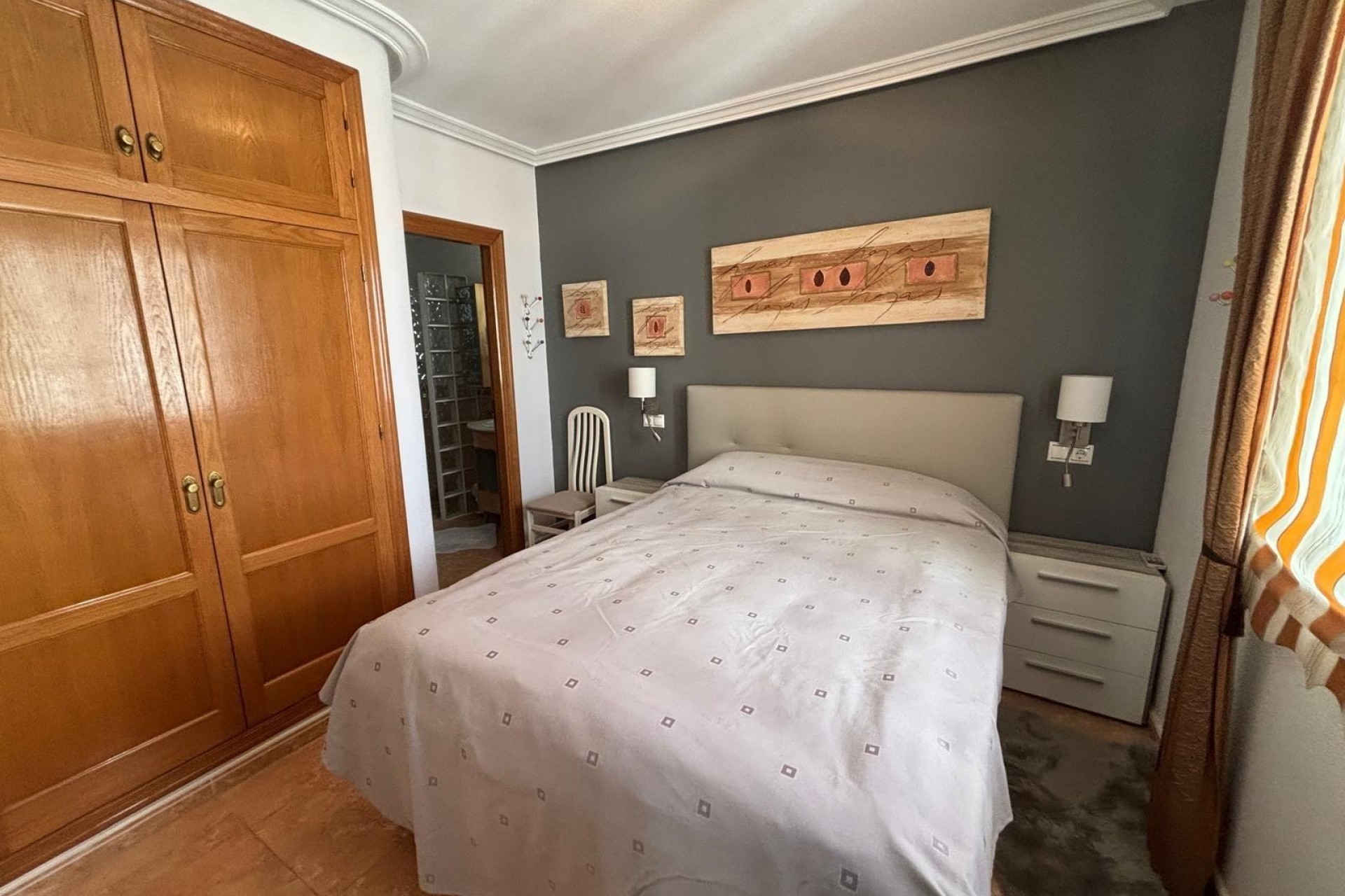 Venta - Apartamento / Piso -
Torrevieja