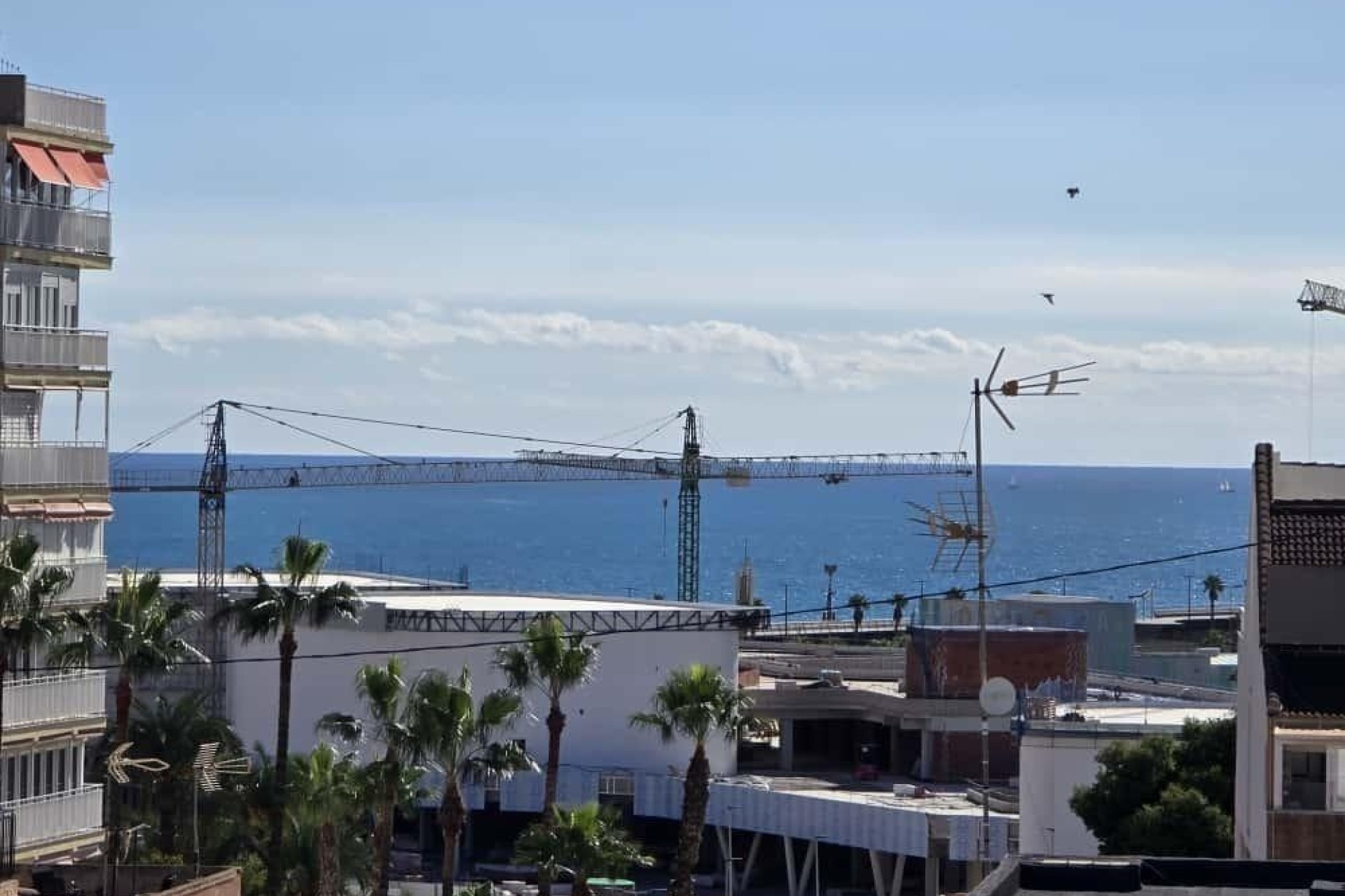 Venta - Apartamento / Piso -
Torrevieja