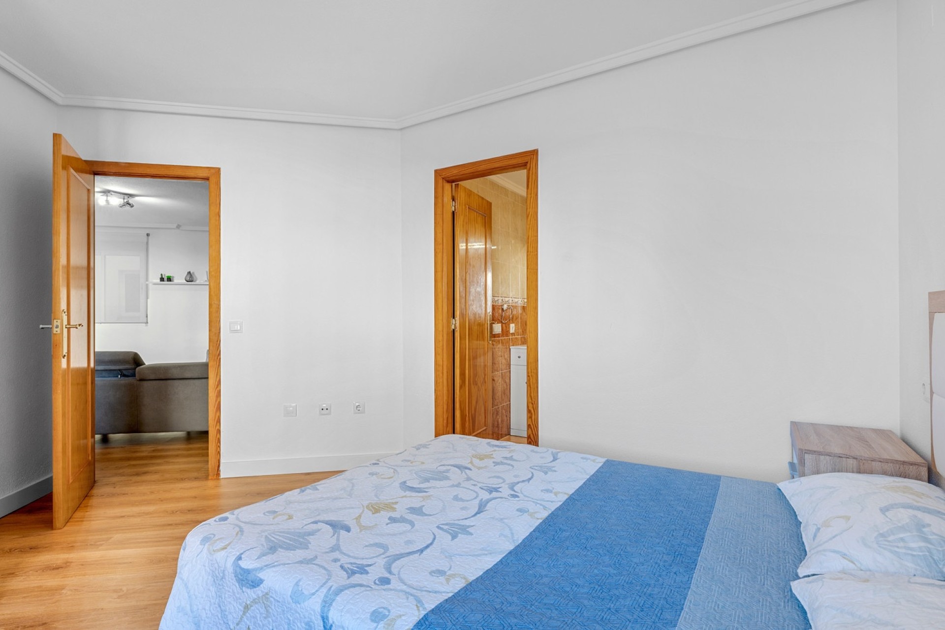 Venta - Apartamento / Piso -
Torrevieja
