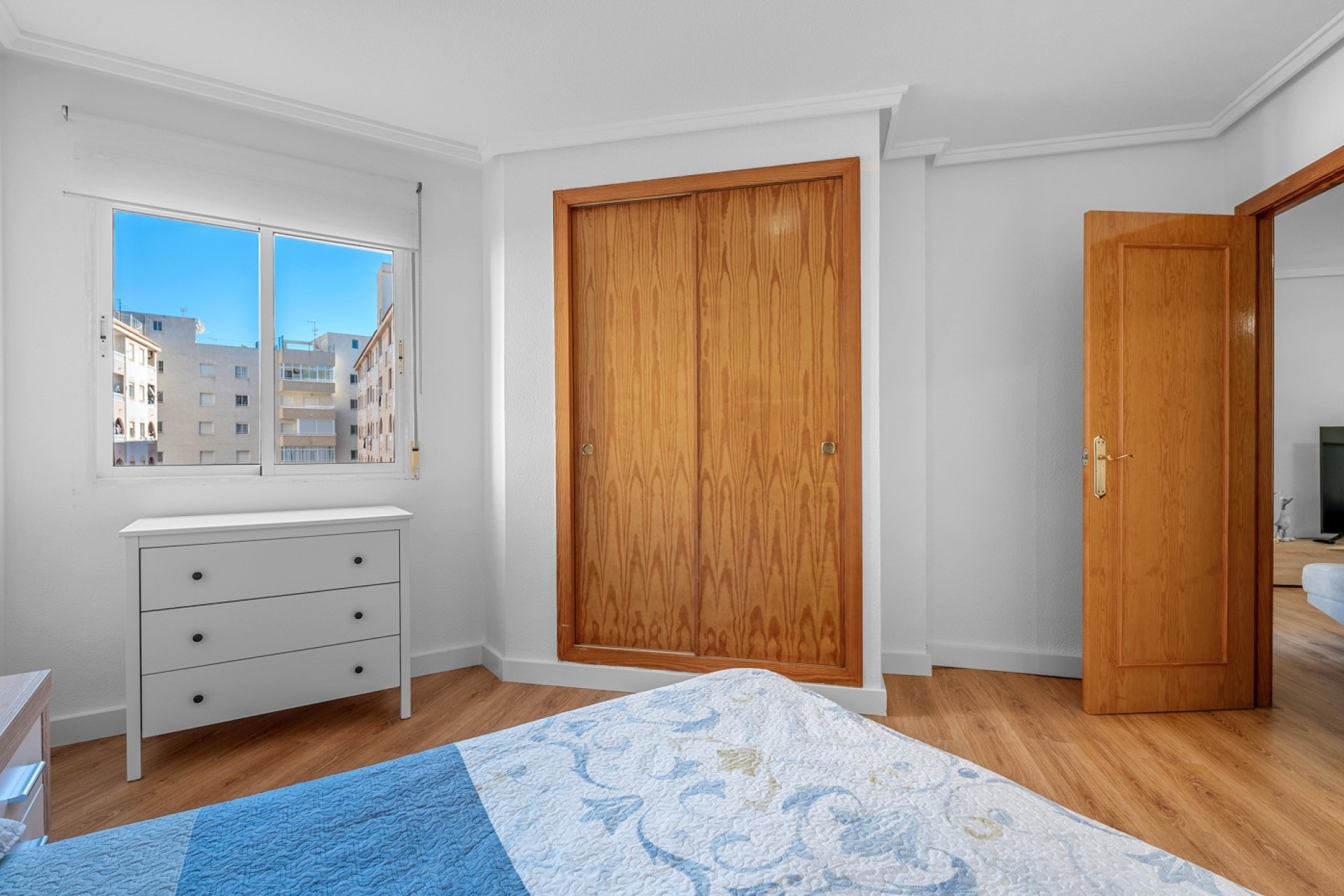 Venta - Apartamento / Piso -
Torrevieja