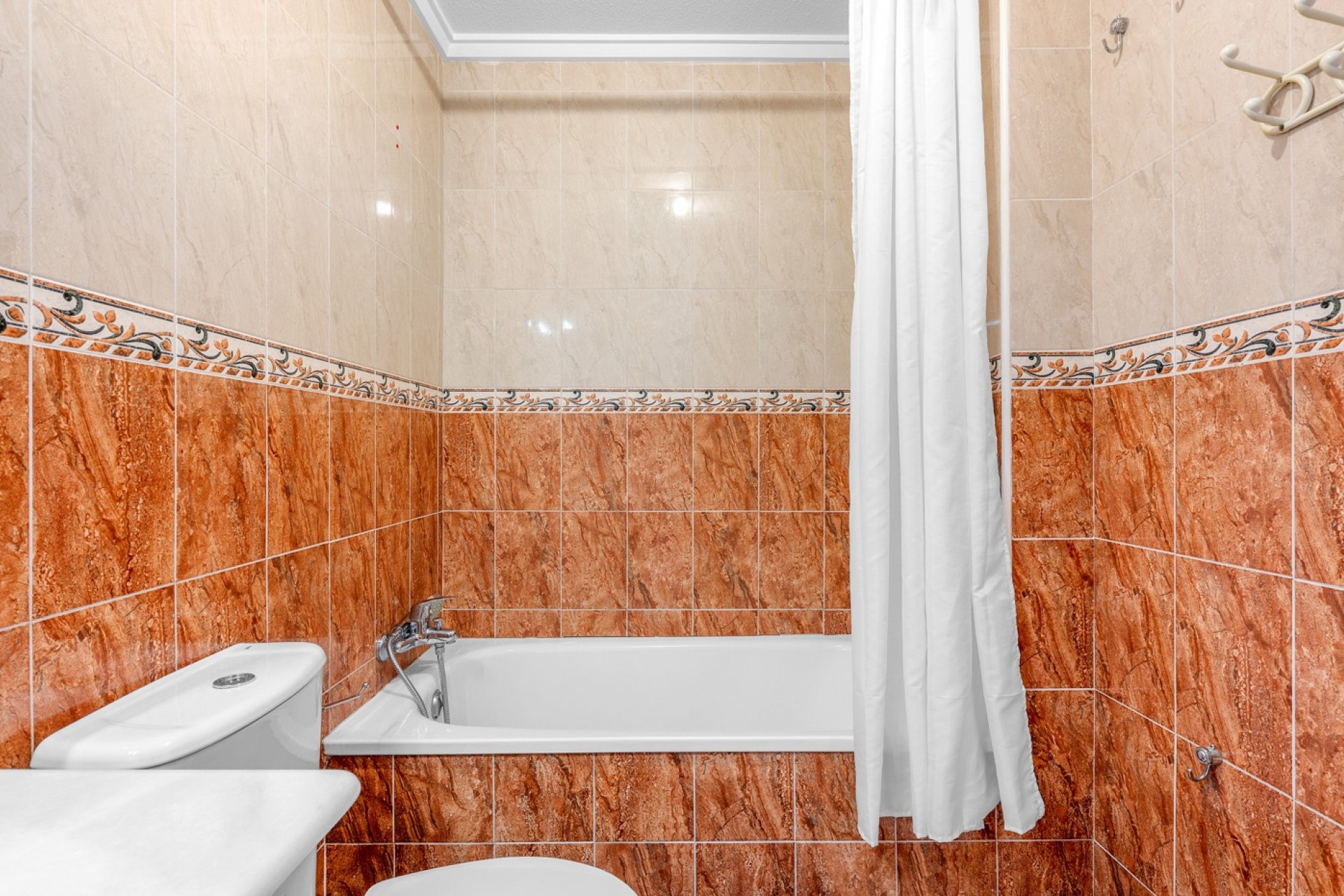 Venta - Apartamento / Piso -
Torrevieja