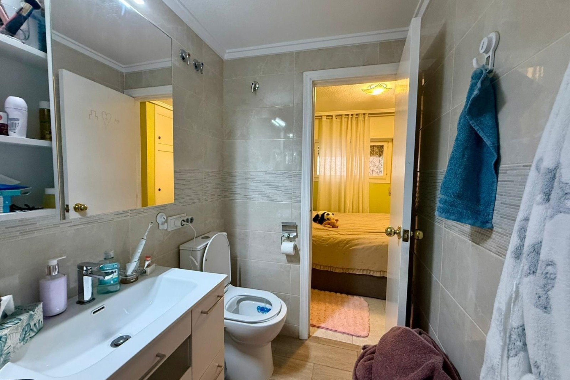 Venta - Apartamento / Piso -
Torrevieja