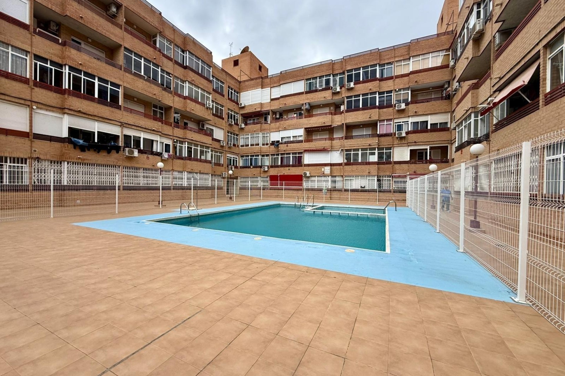Venta - Apartamento / Piso -
Torrevieja