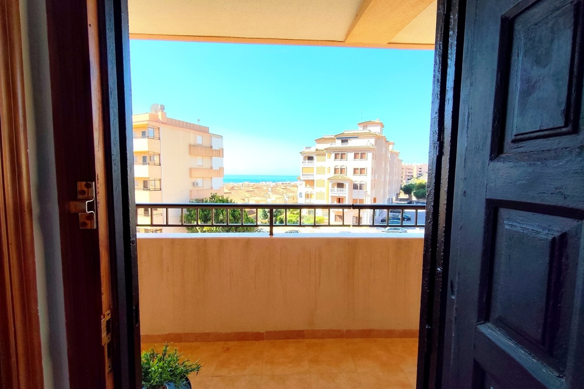 Venta - Apartamento / Piso -
Torrevieja