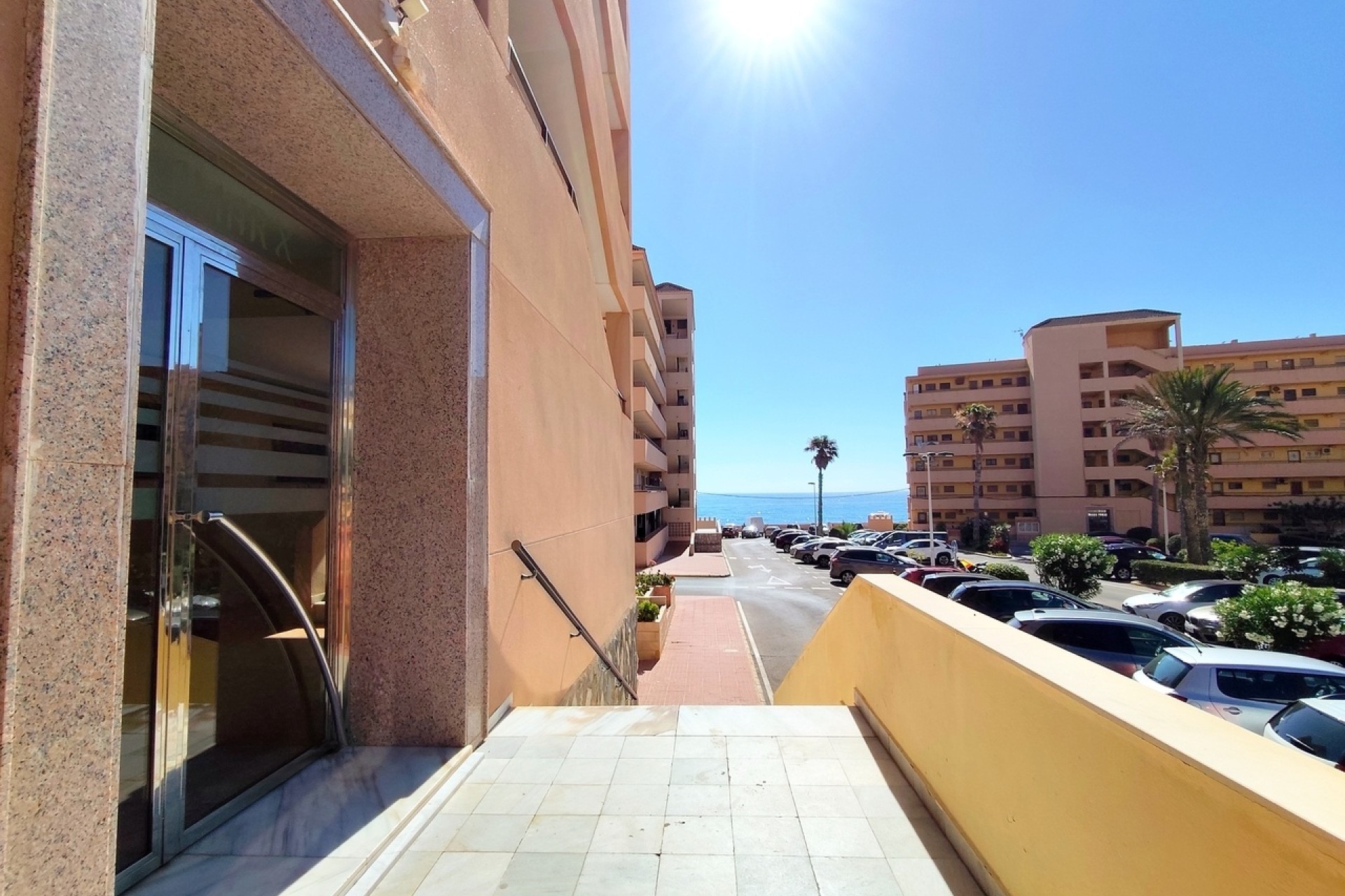 Venta - Apartamento / Piso -
Torrevieja